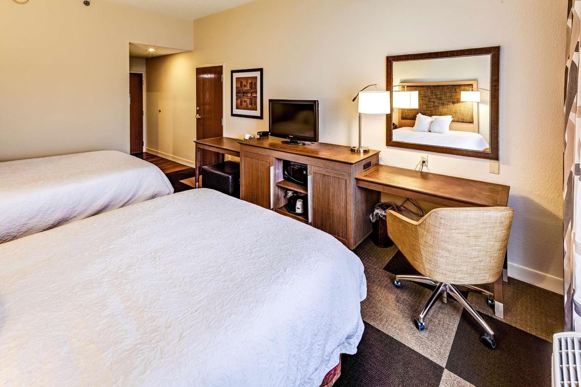 Room with Two Queen Beds - Non-Smoking