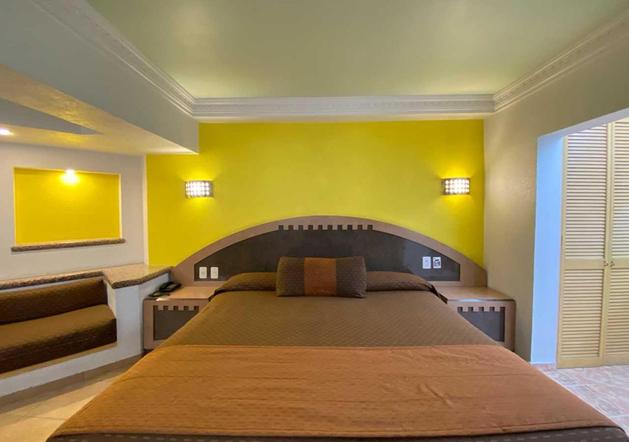 Executive King Room