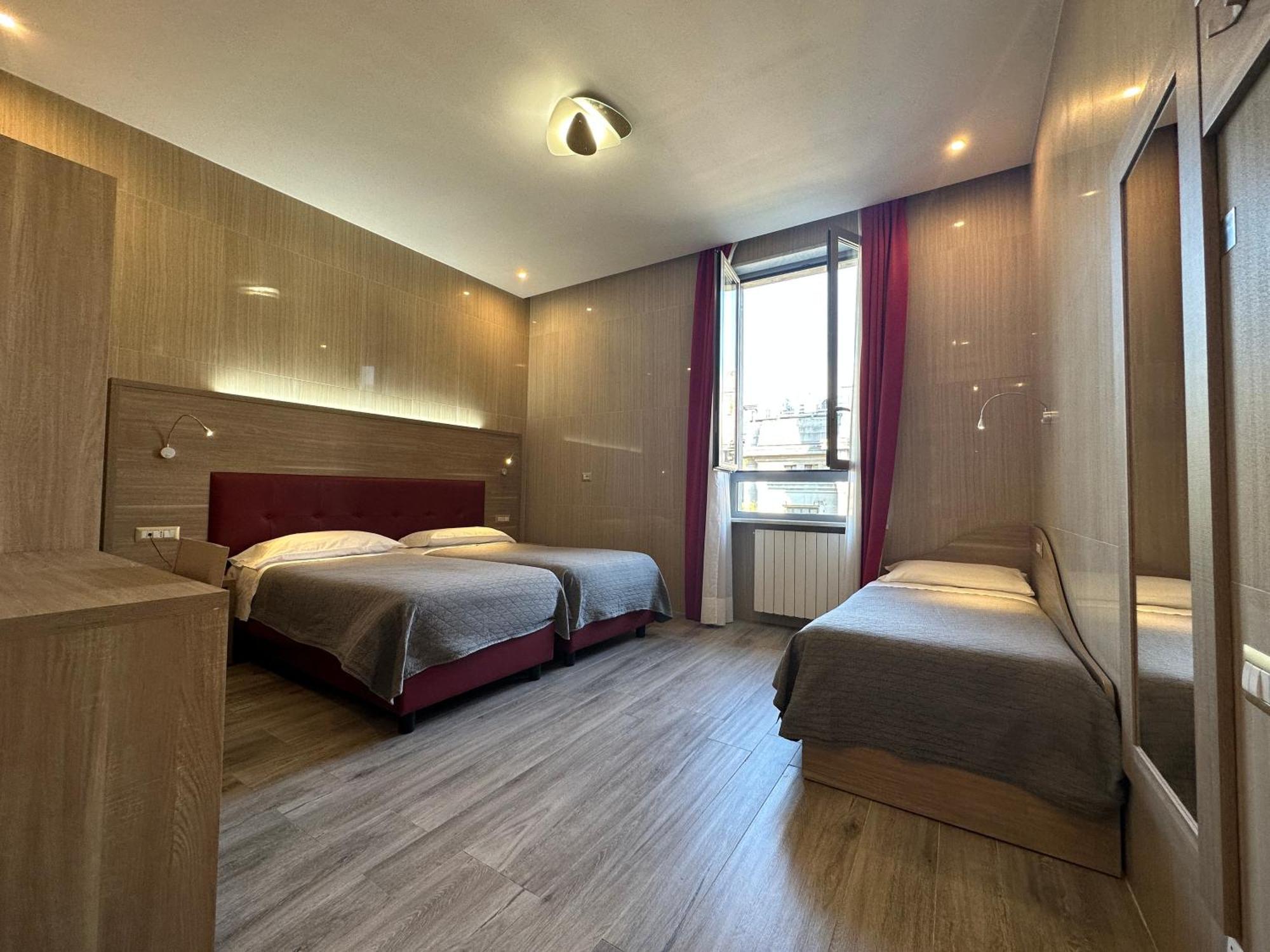 Triple Room