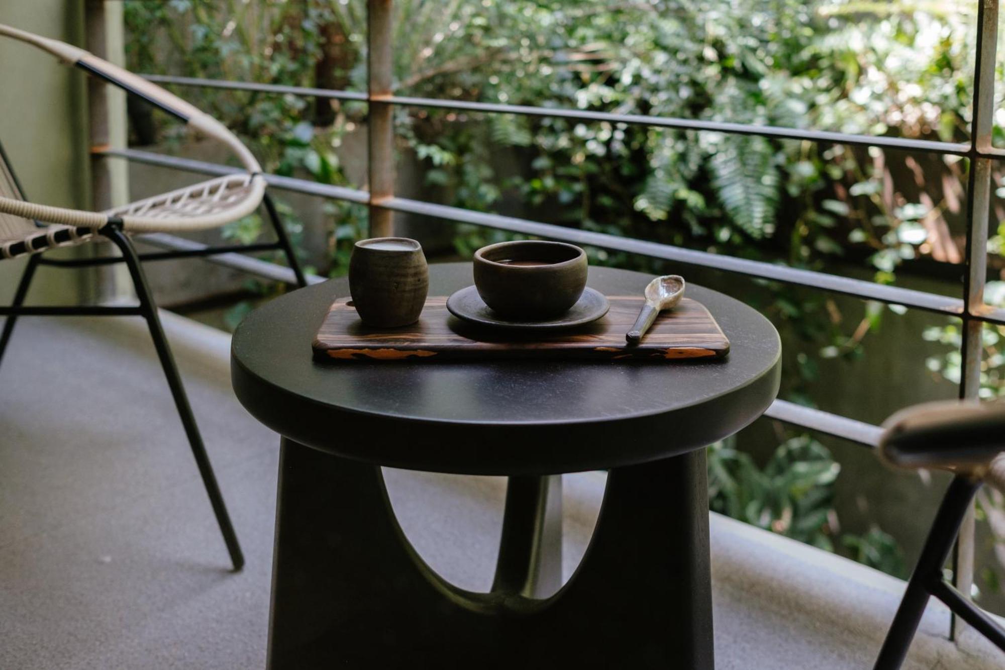 Studio Balcony