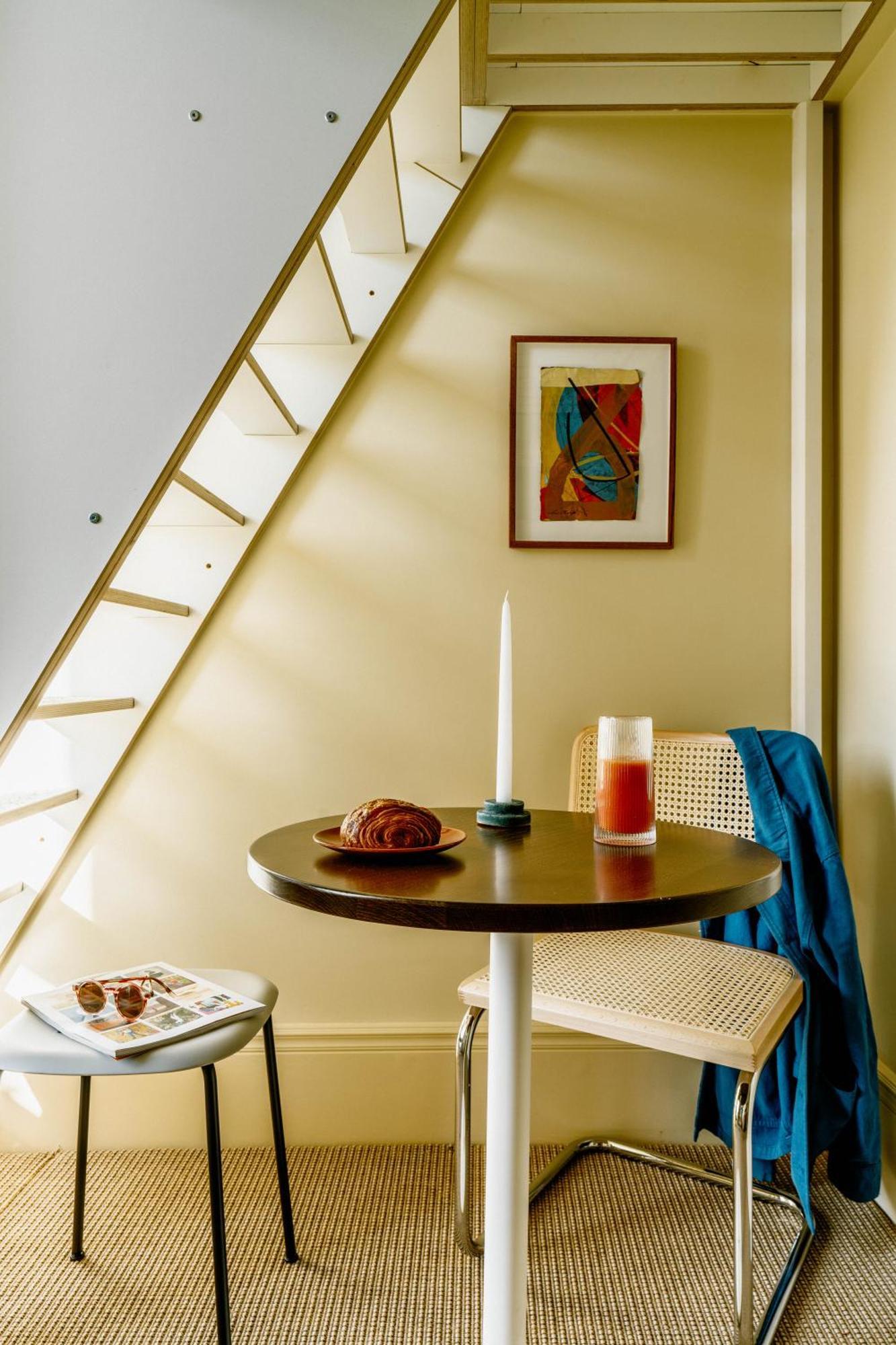 Mezzanine Plus Studio