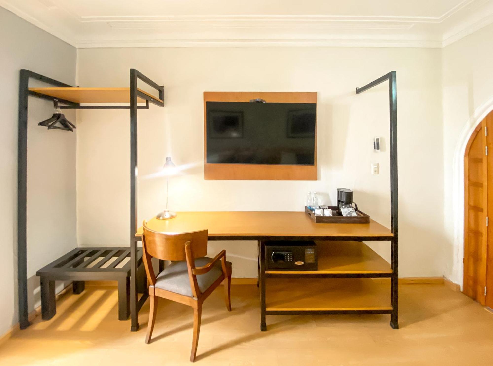 Twin Room Terrace