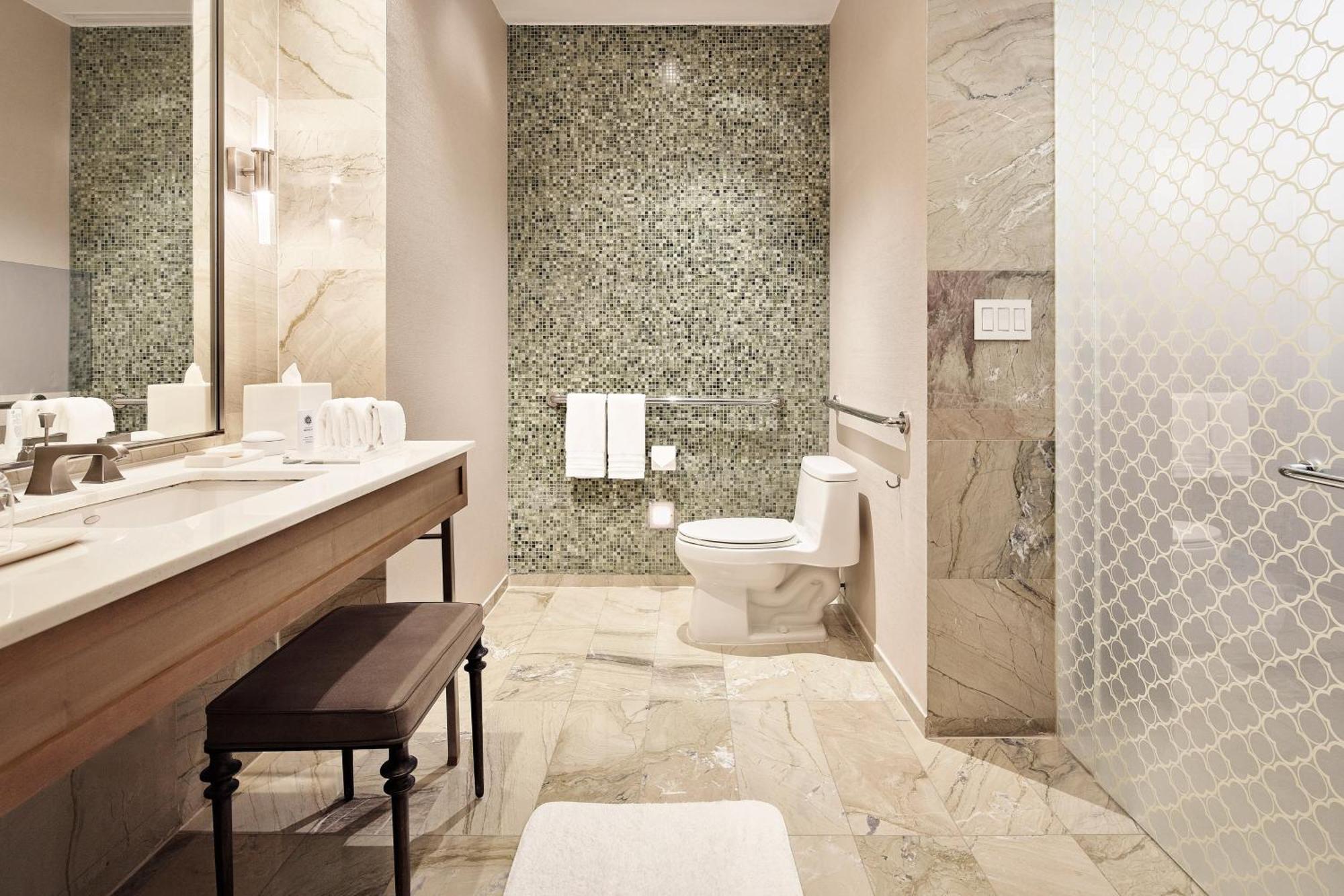 Luxury Butler Service Suite 1 King