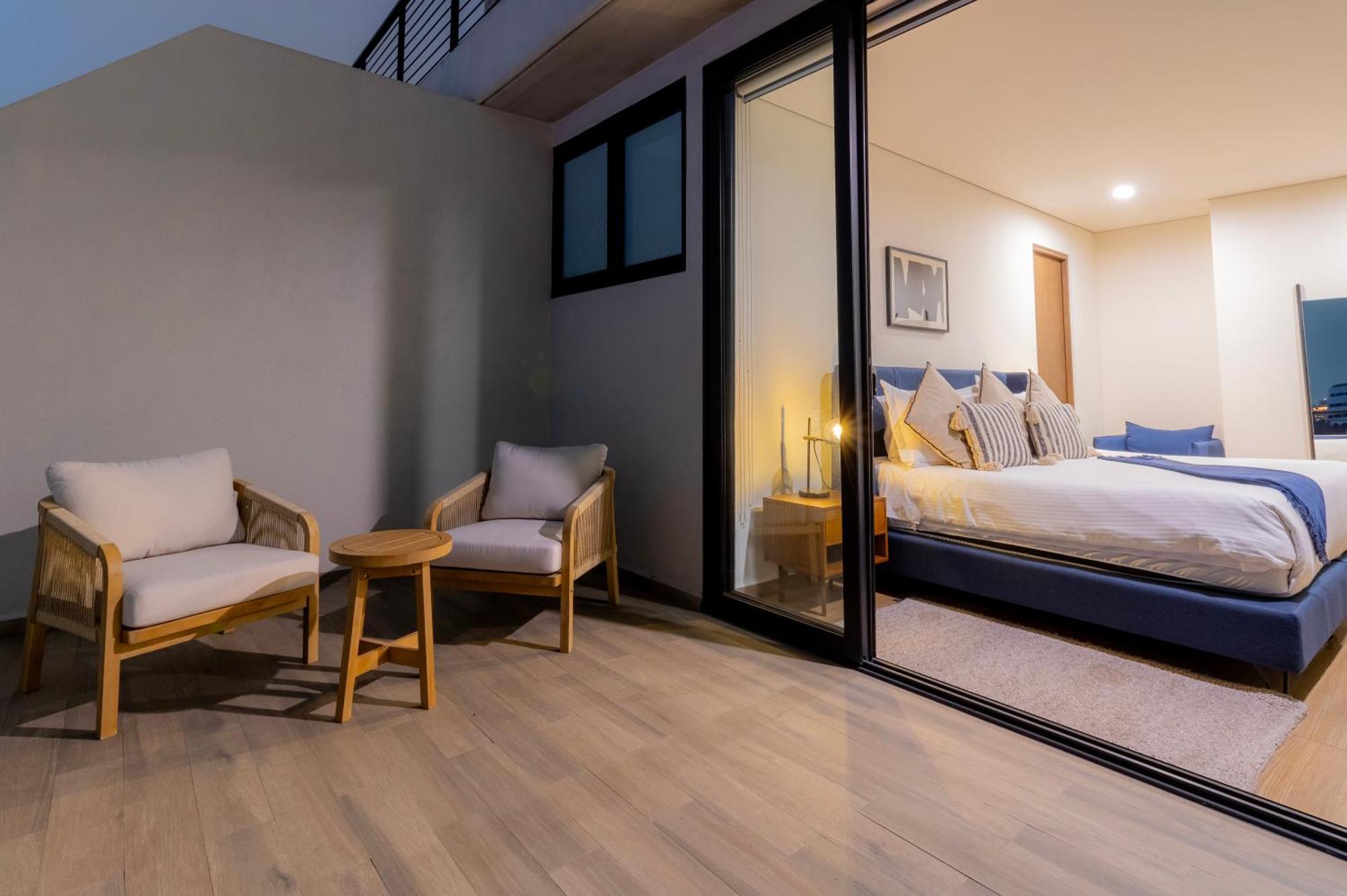 Luxury Penthouse 3 Bedrooms Terrace