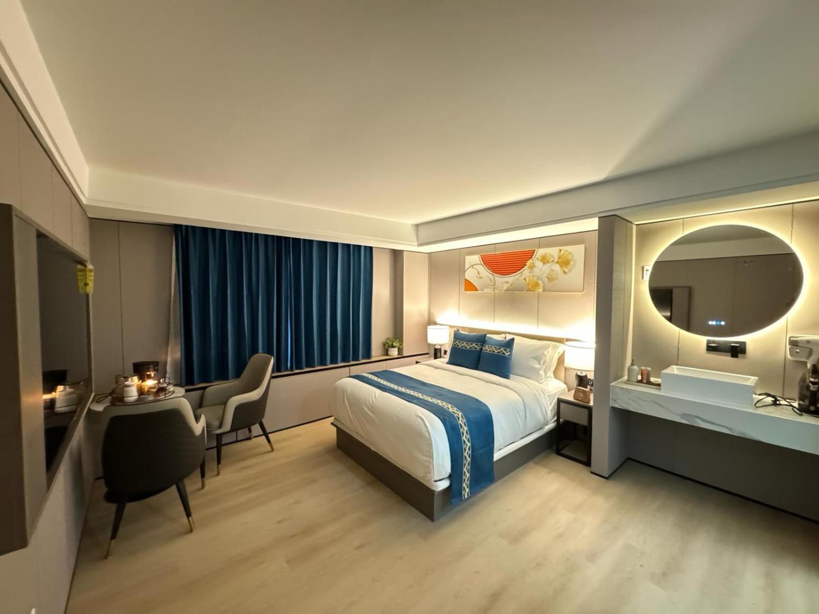 Deluxe Single Room