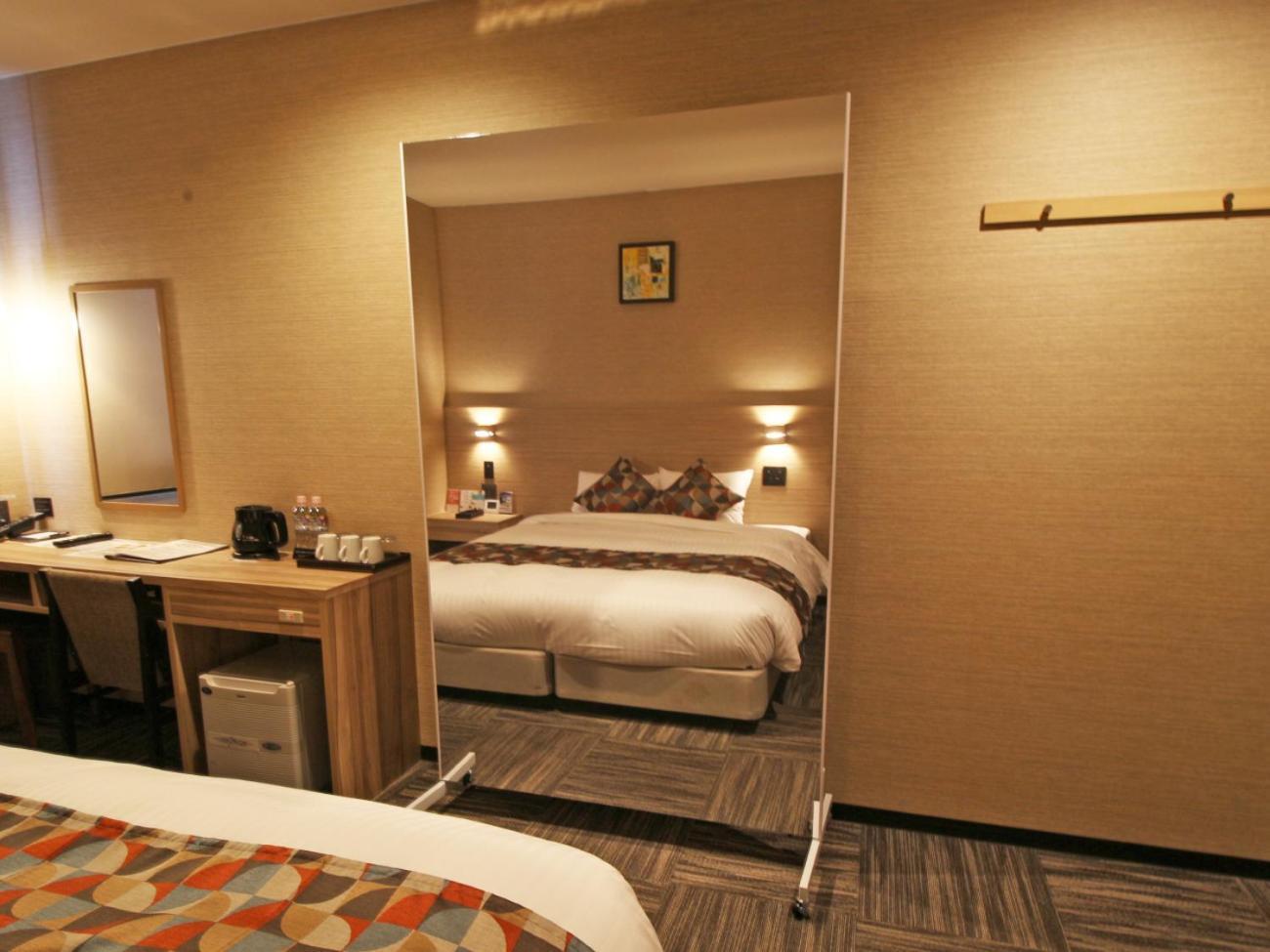 Deluxe Double Room Sofa Bed Non-Smoking