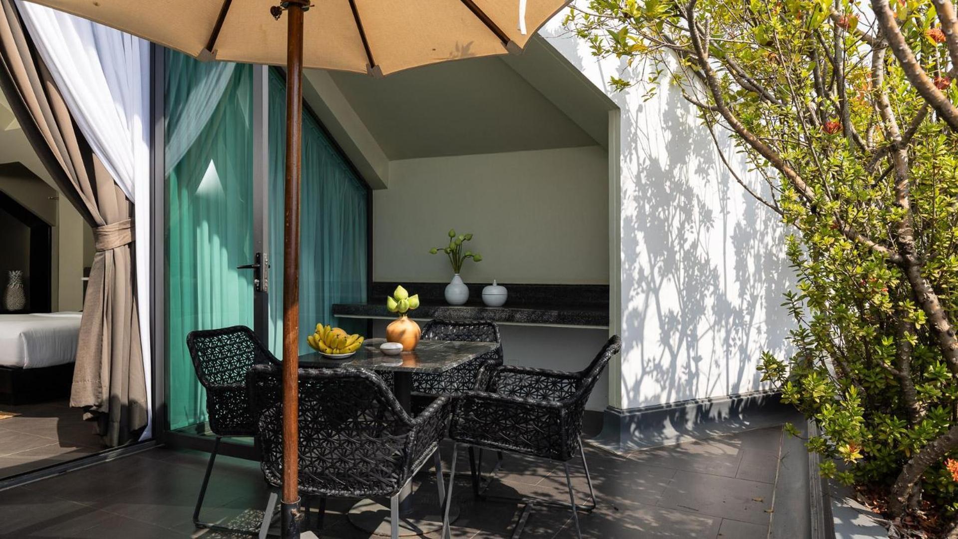 Deluxe Suite