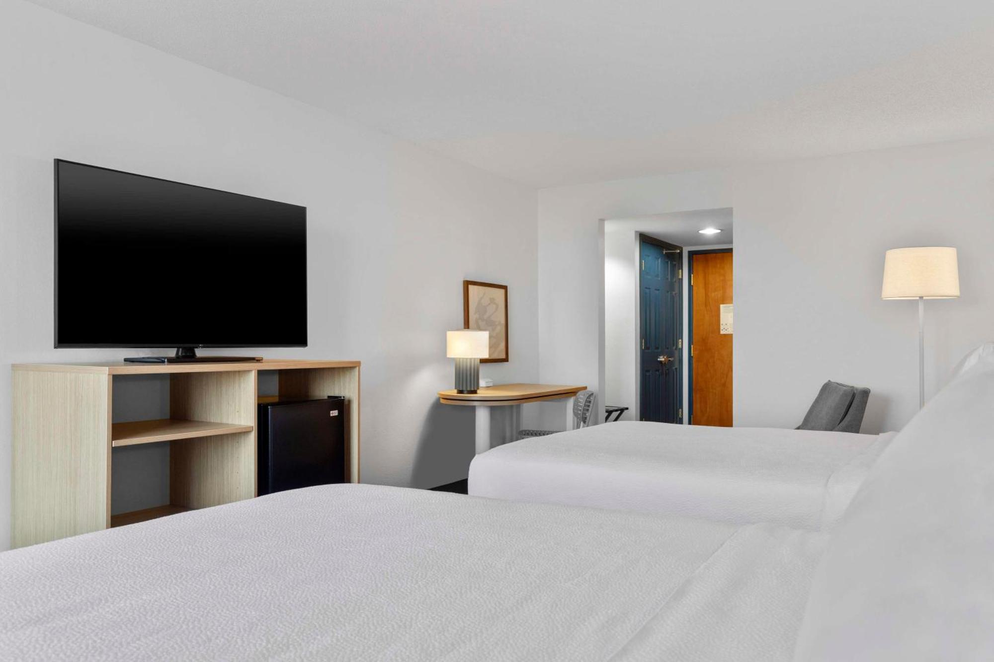 Queen Room with Two Queen Beds
