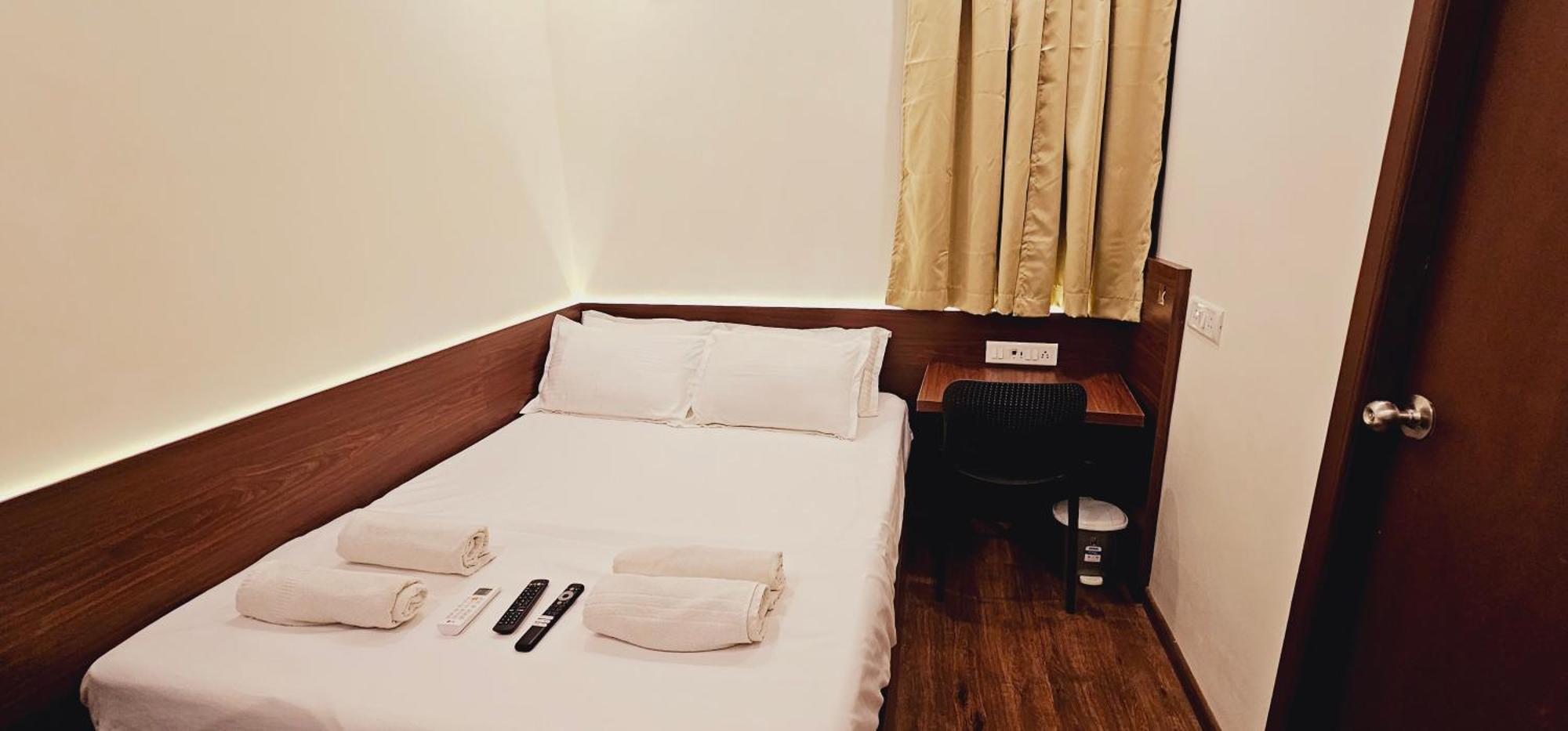Queen Room