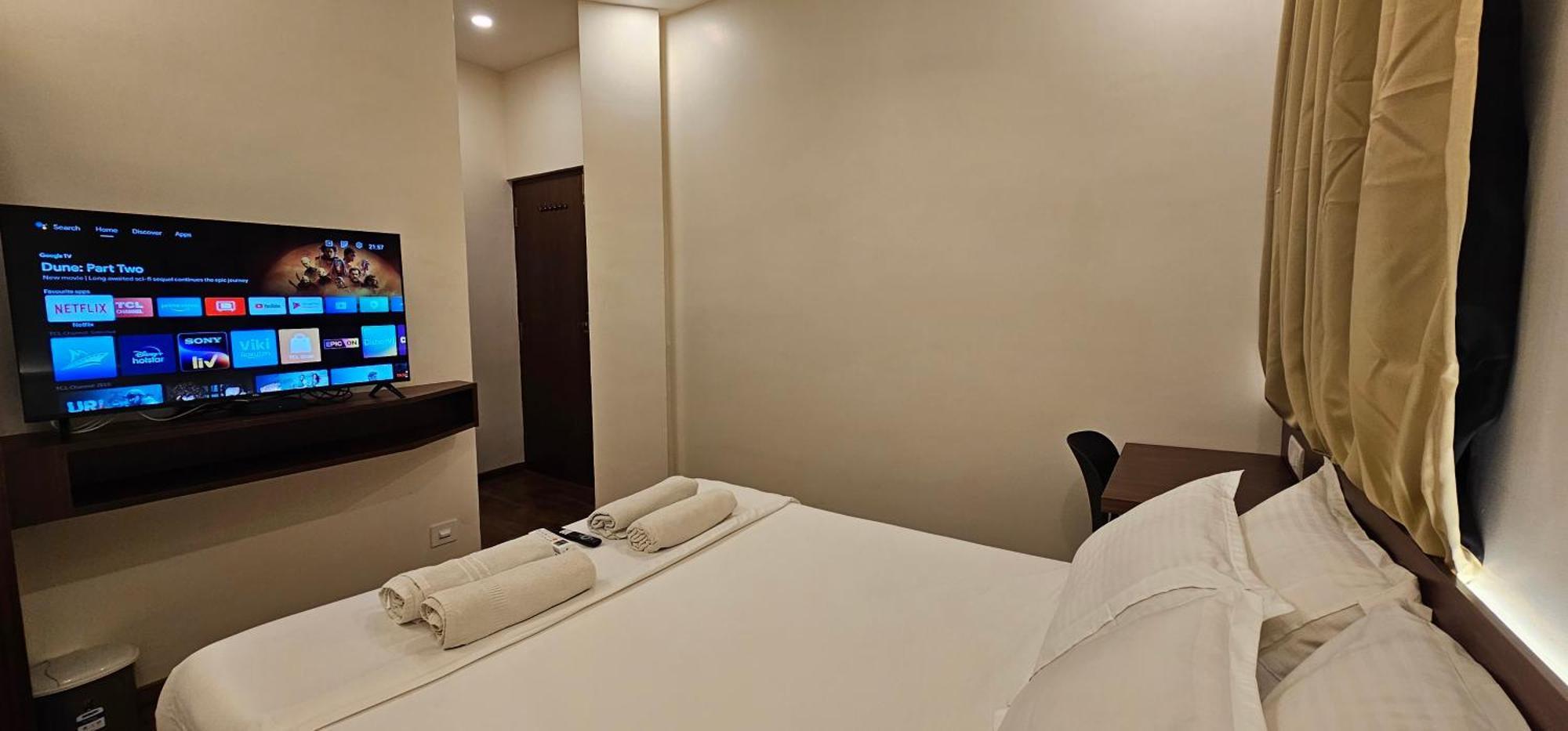 Queen Room