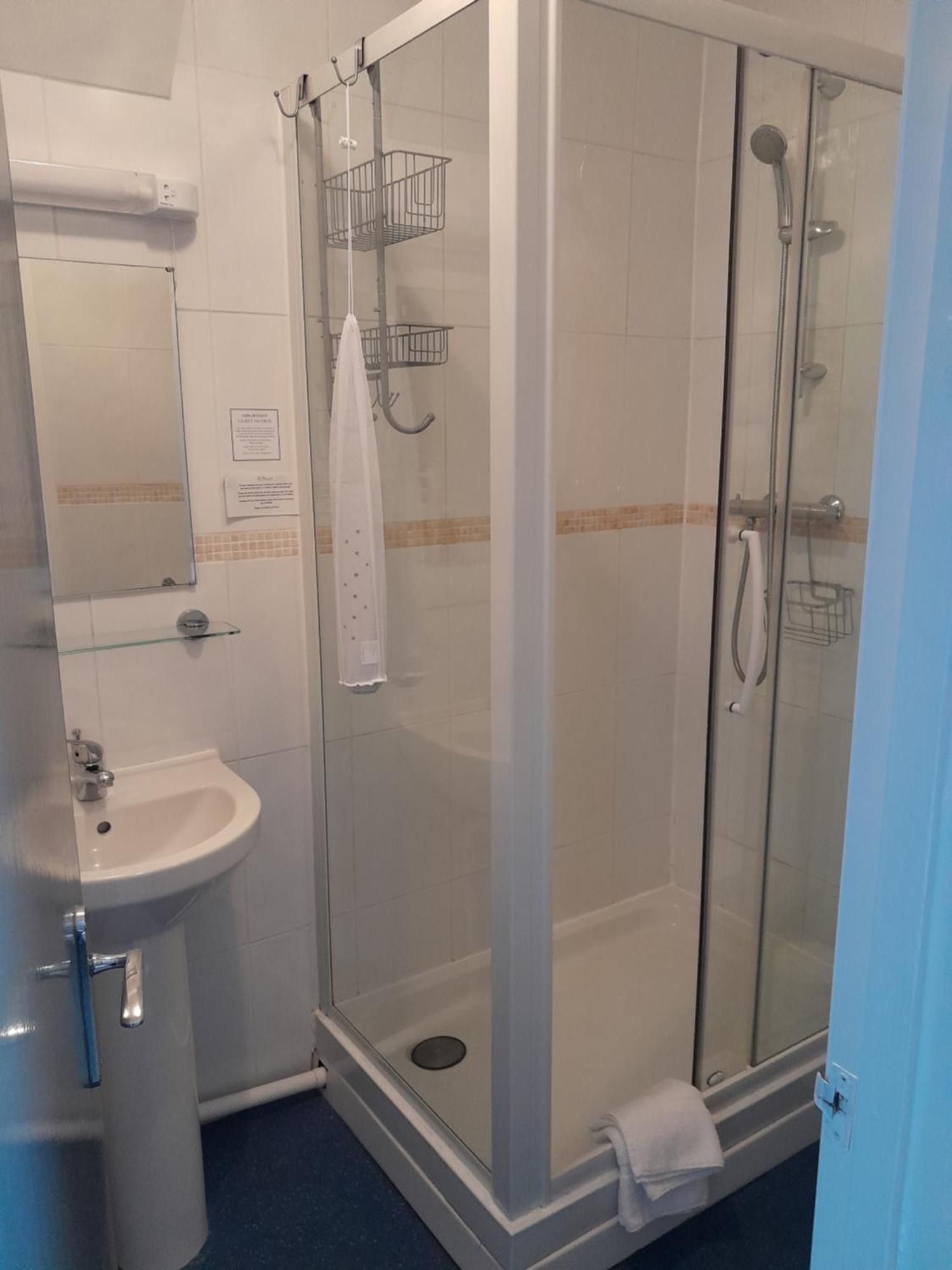 Double Room,1115828892:JPEG