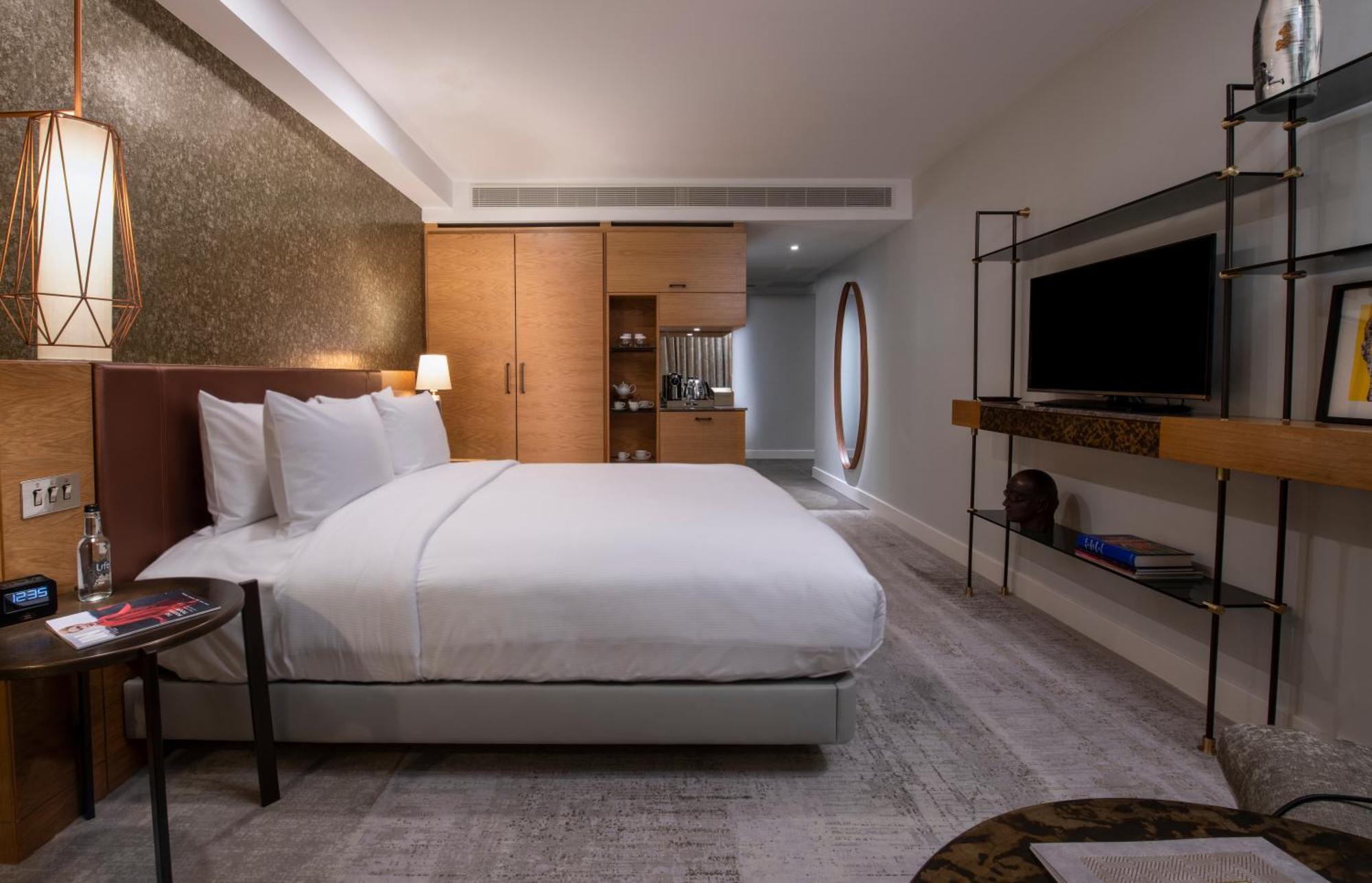 Superior Queen Room
