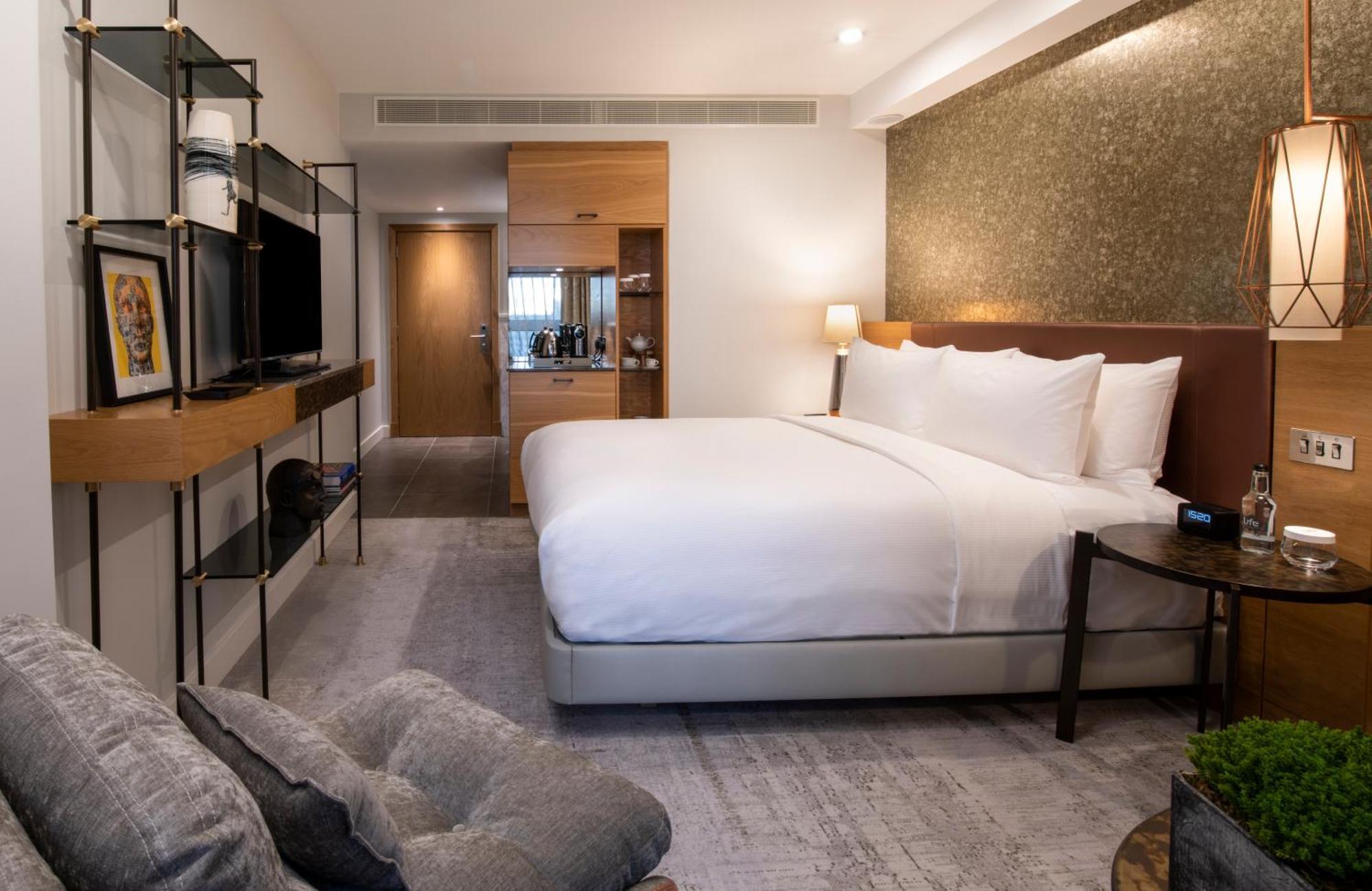 King Guest Room