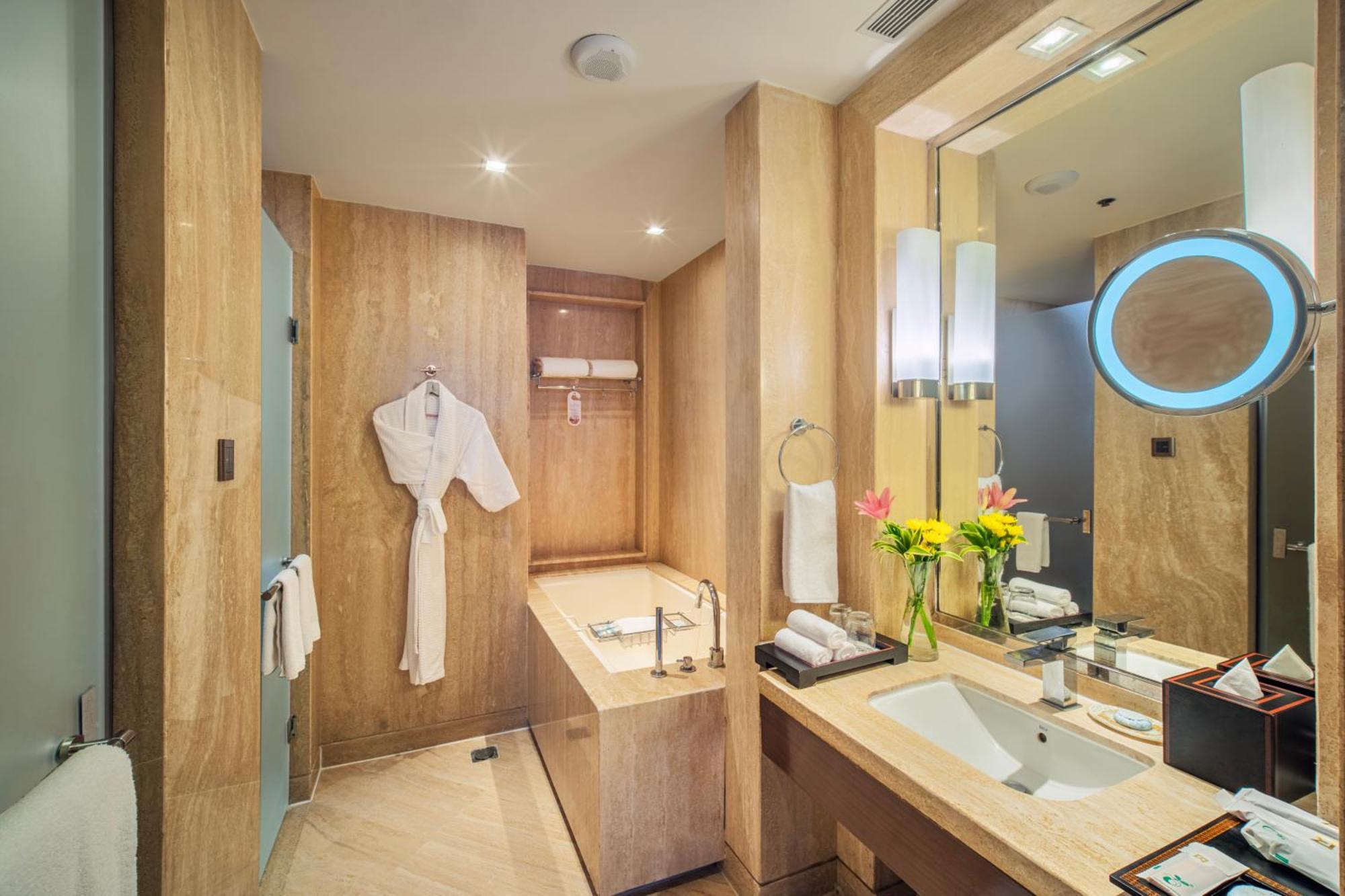 Two-Bedroom Apartment – South Wing