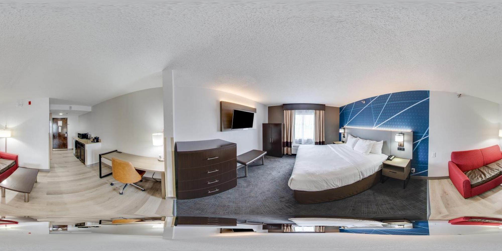 King Room with Sofa Bed