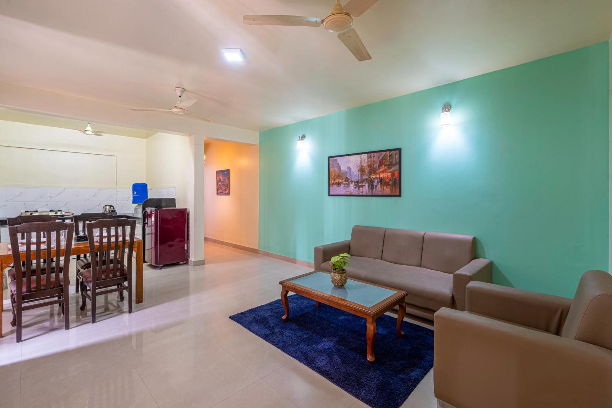 Deluxe Two-Bedroom Apartment