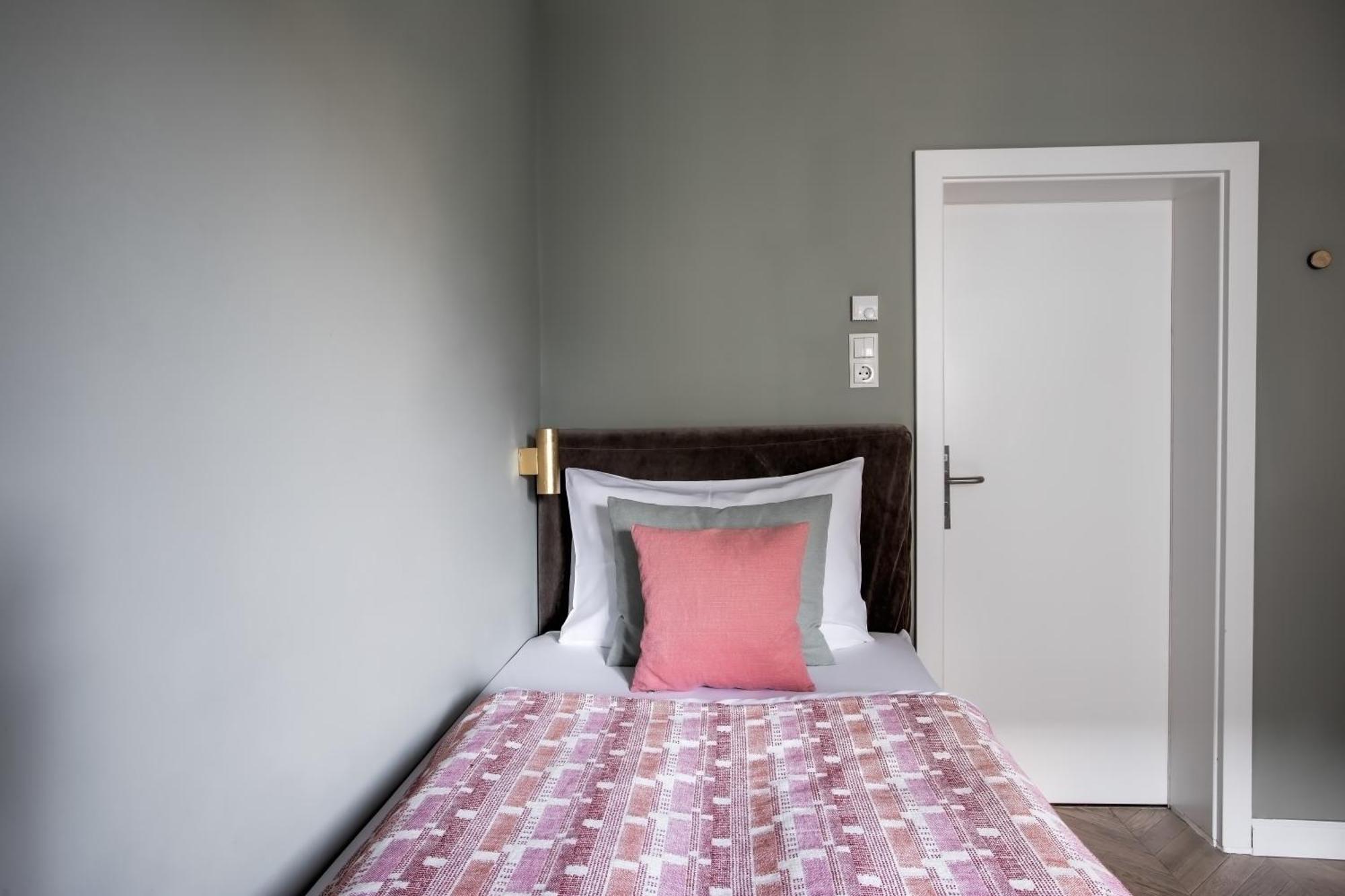 Standard Room Single Bed