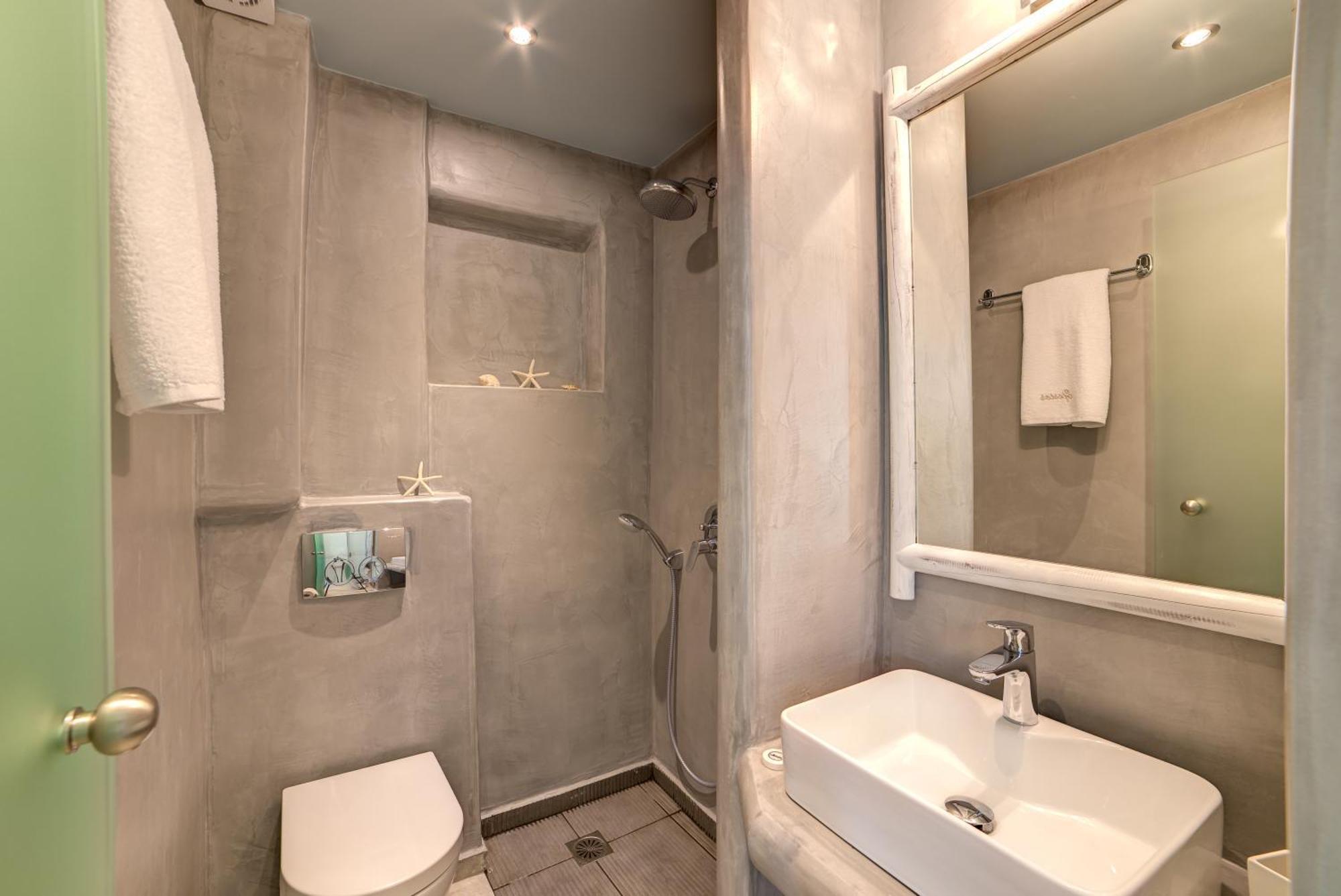 Economy Double Room without Balcony