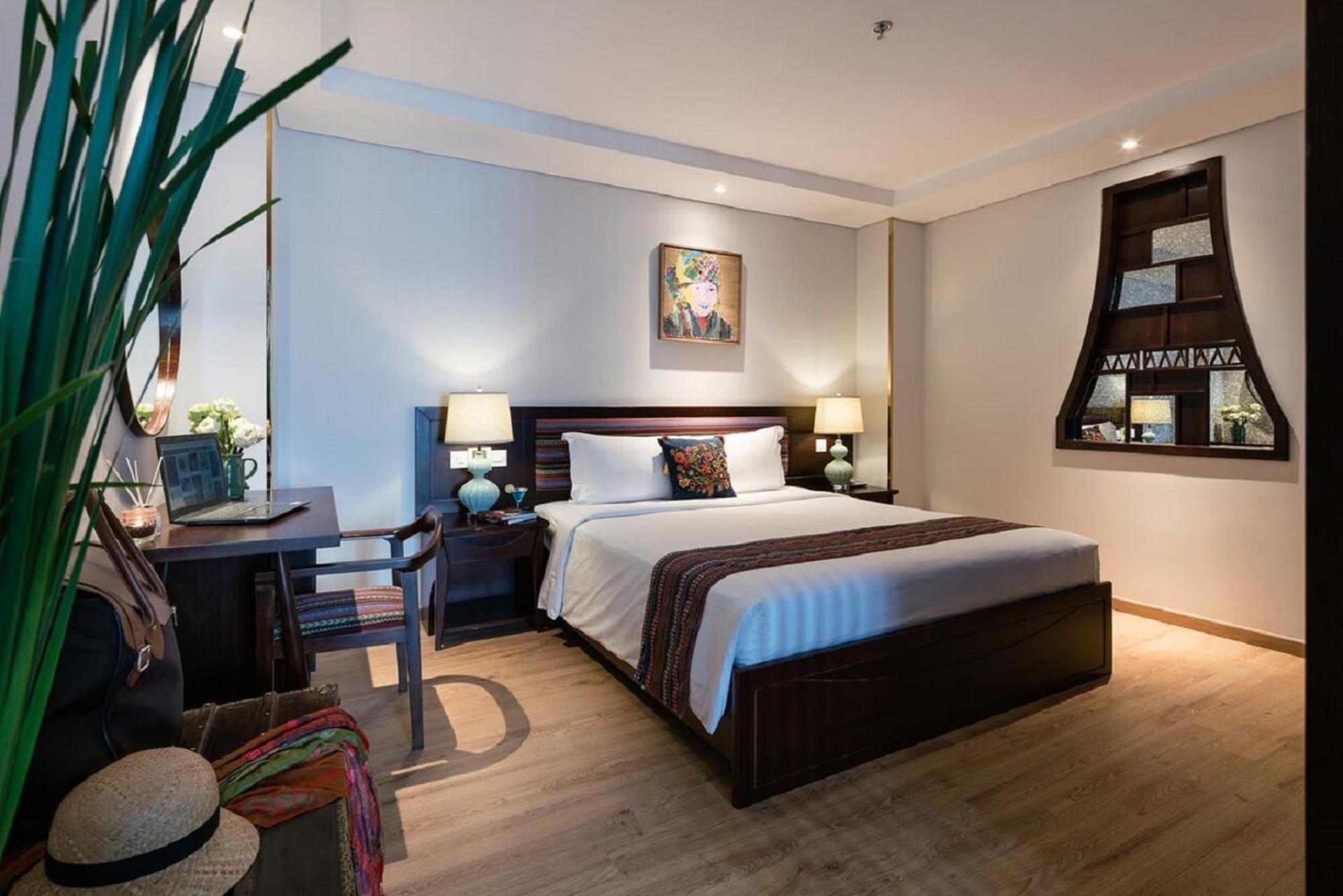 Suite Double or Twin Room City View Afternoon Tea On Rooftop