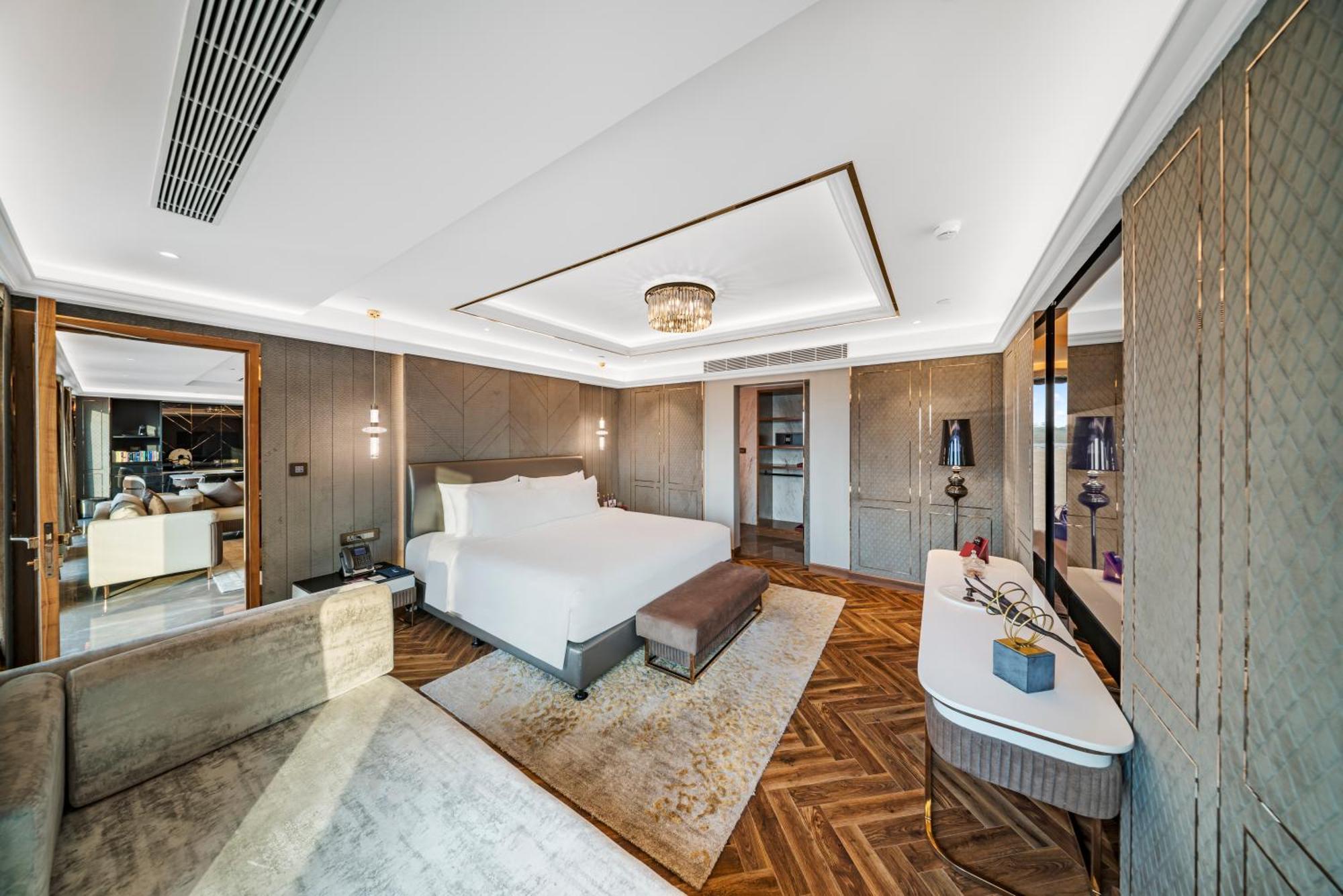 Presidential PentHouse Suite Airport Transfers Club Lounge access