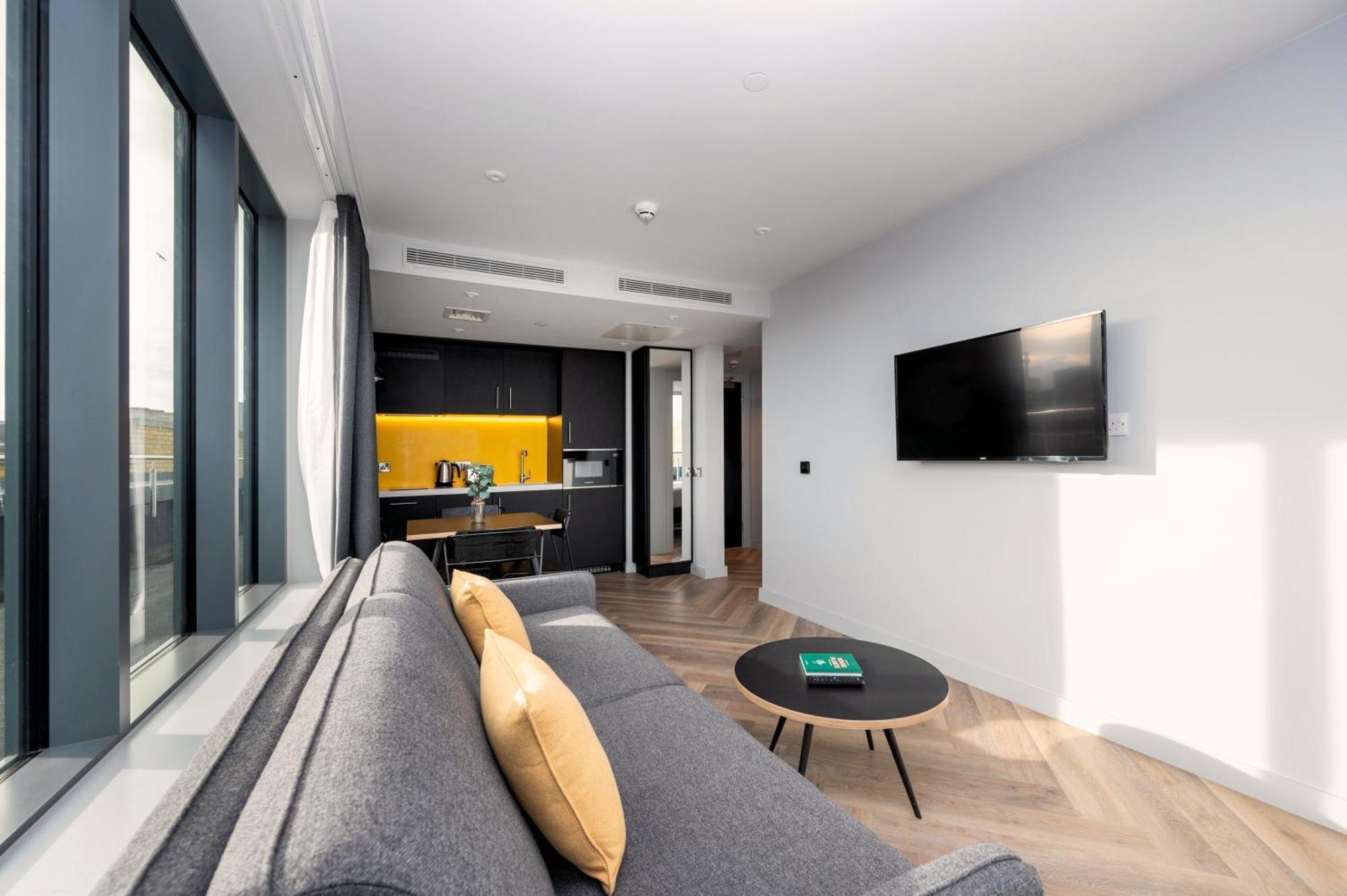 One-Bedroom Apartment