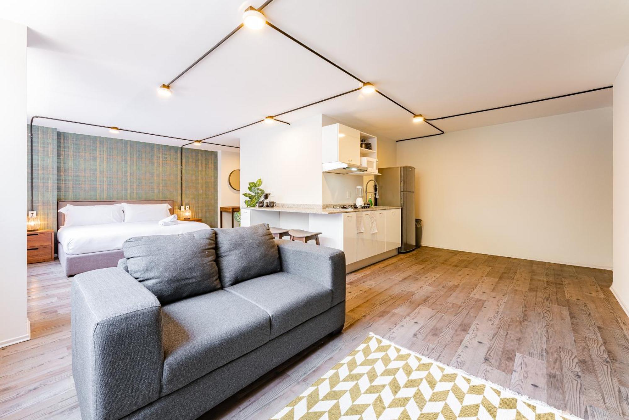 Studio Apartment