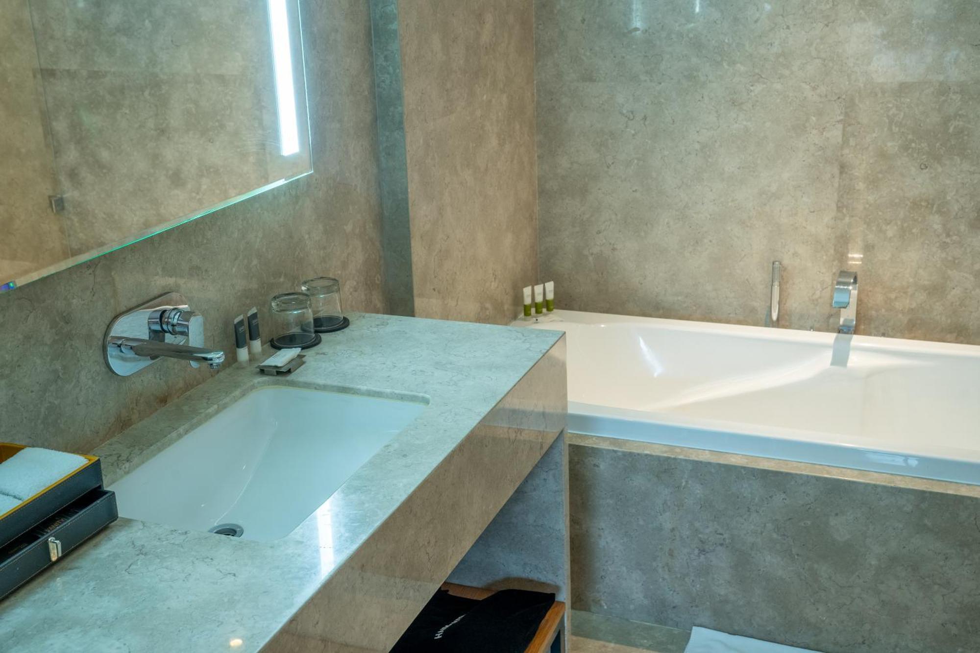 Presidential Suite, Suite, 1 King, Sofa bed, City view