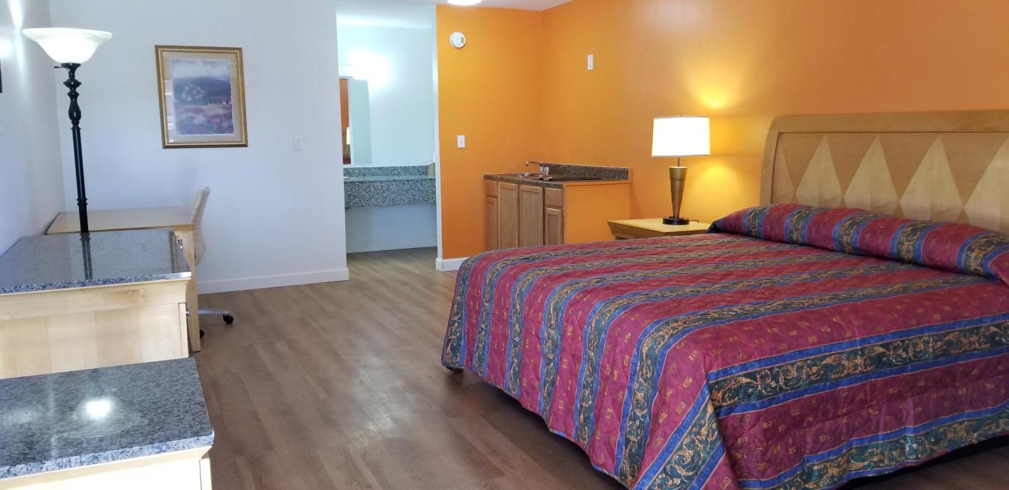 Standard King Room