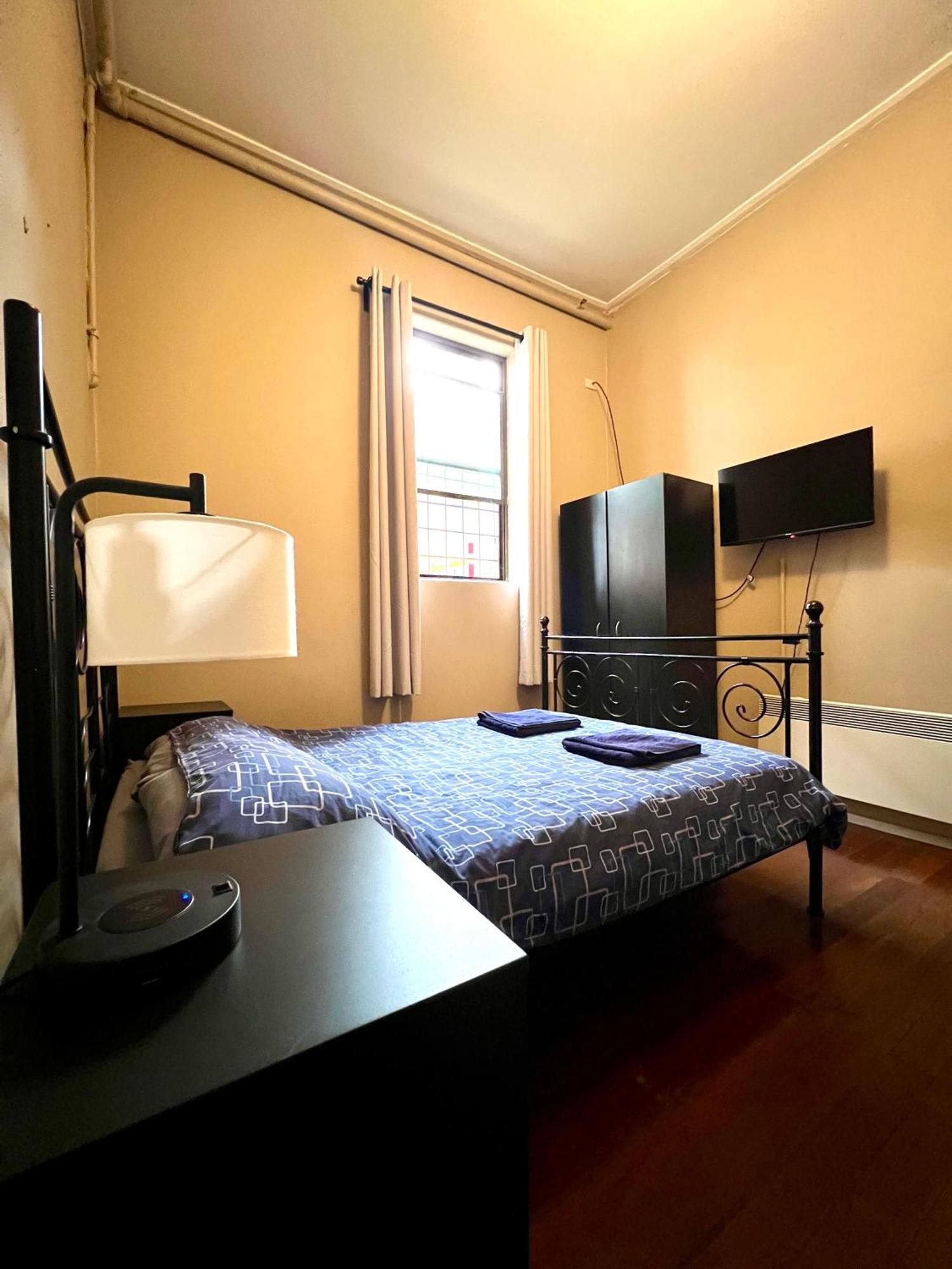 Double Room with Shared Bathroom