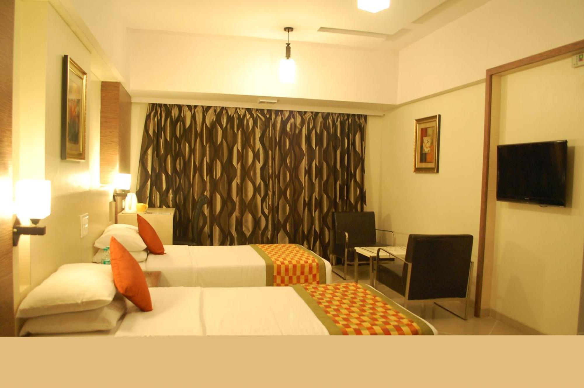 Premium Room on Food & Beverages Early check late check out upto 2 hrs subject to availability