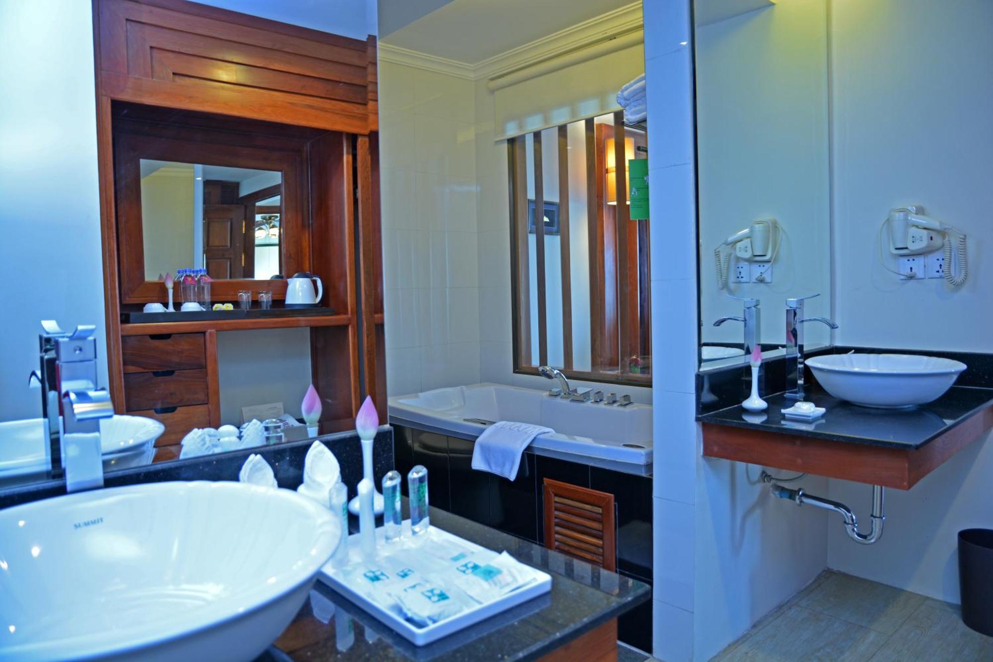Penthouse Suite