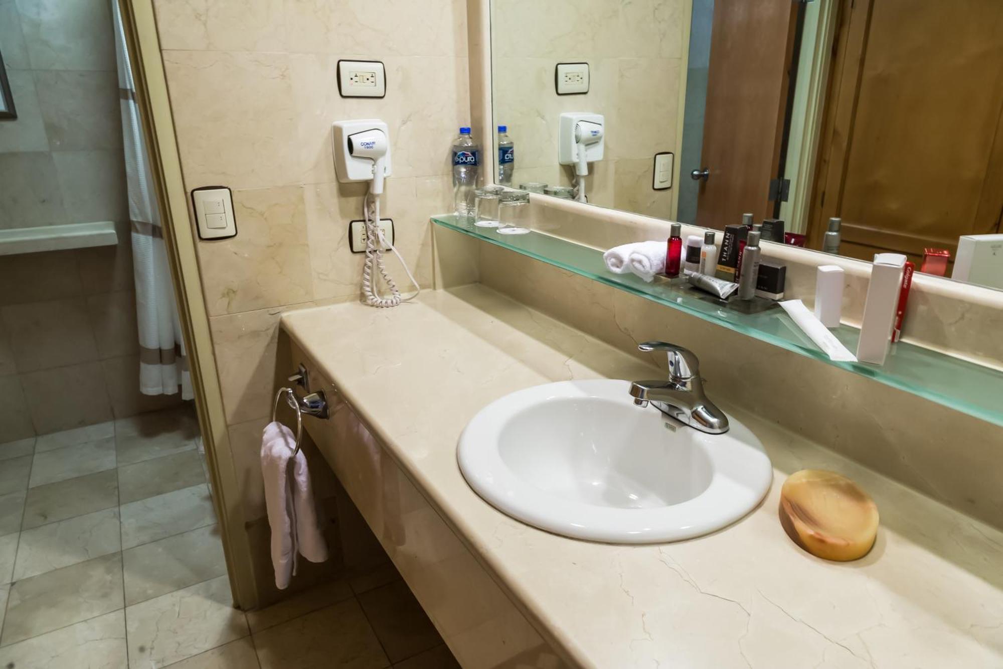 Deluxe Room City View, 2 Double Beds