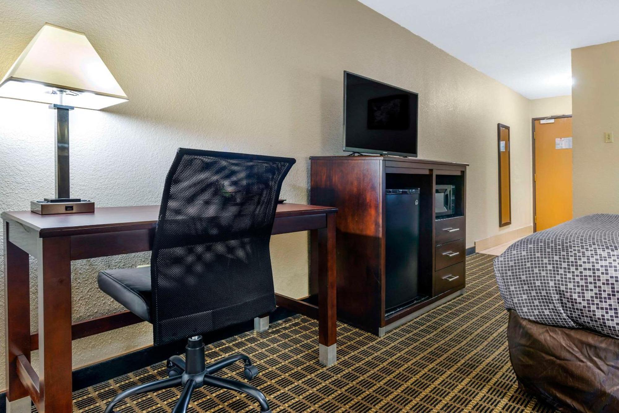 Superior King Room Non-Smoking