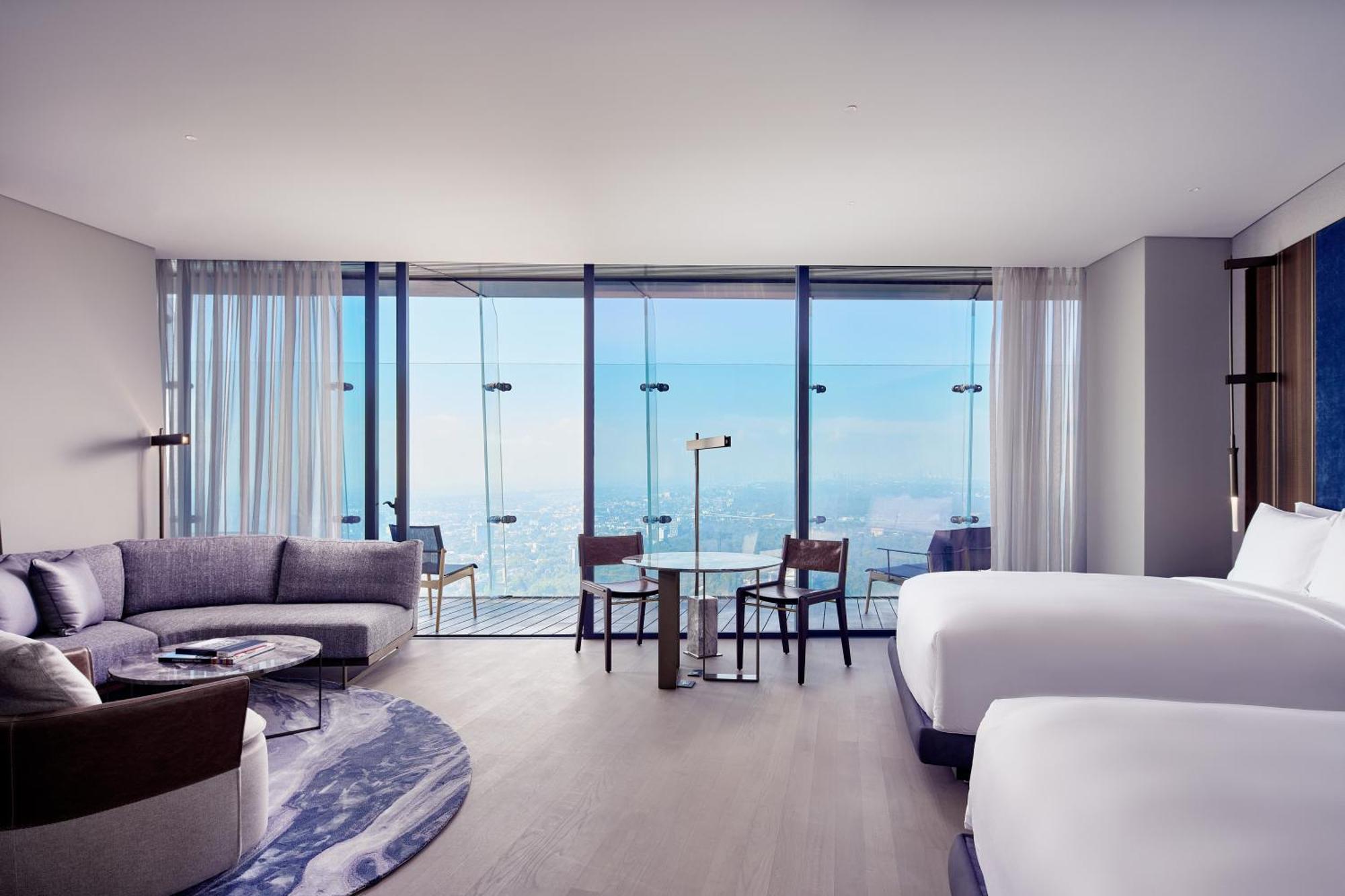 Deluxe Double Room Balcony Garden View