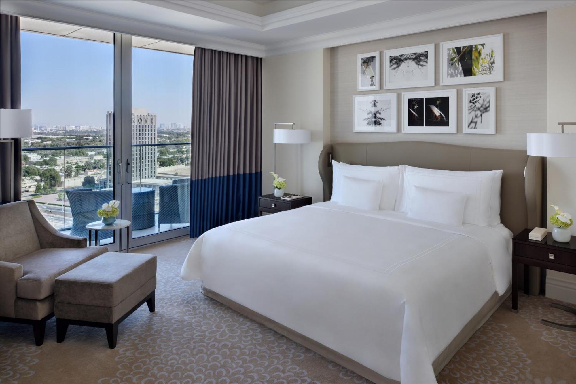 Signature Suite