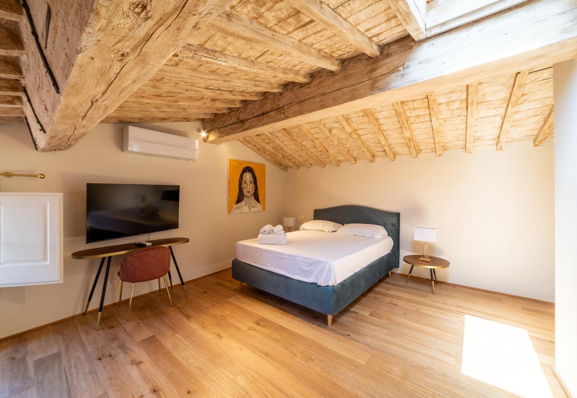 Classic Quadruple Room