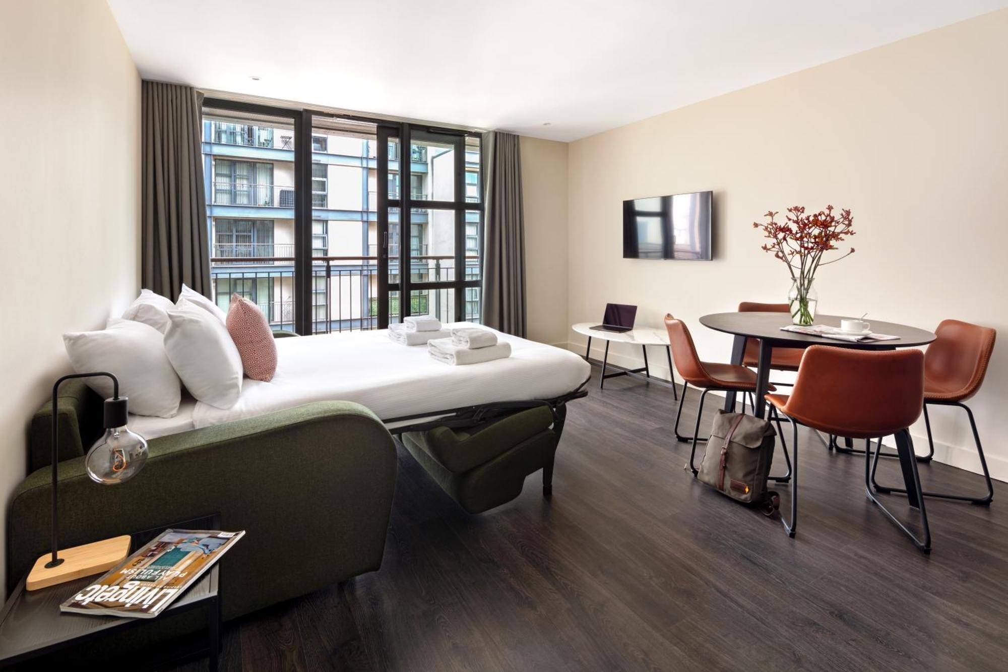 Two-Bedroom Apartment Sofa Bed