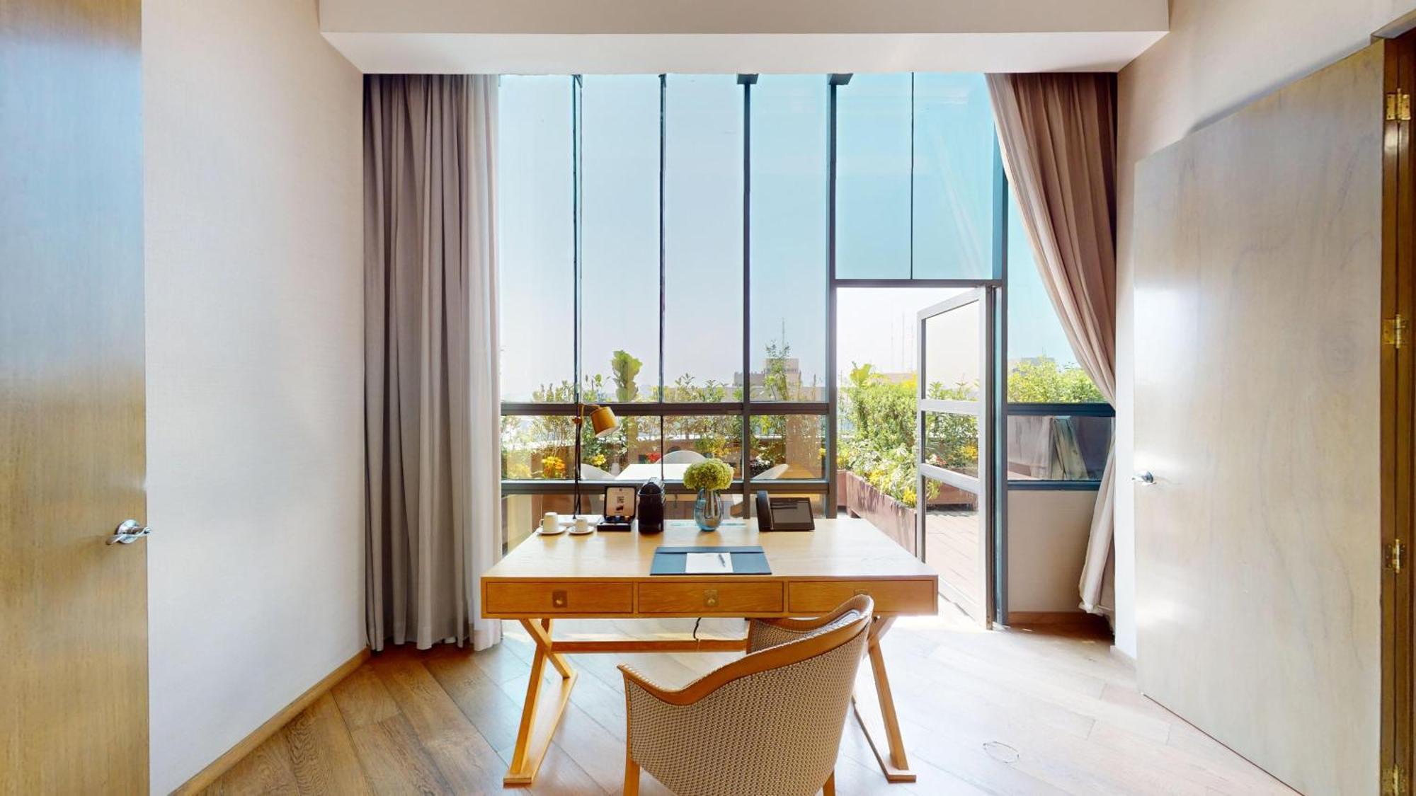 Presidential Suite