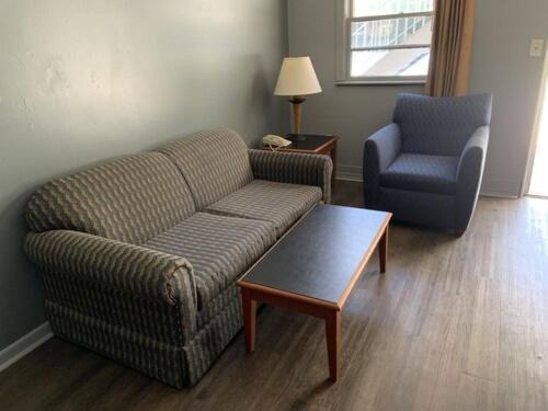 Deluxe Family Suite
