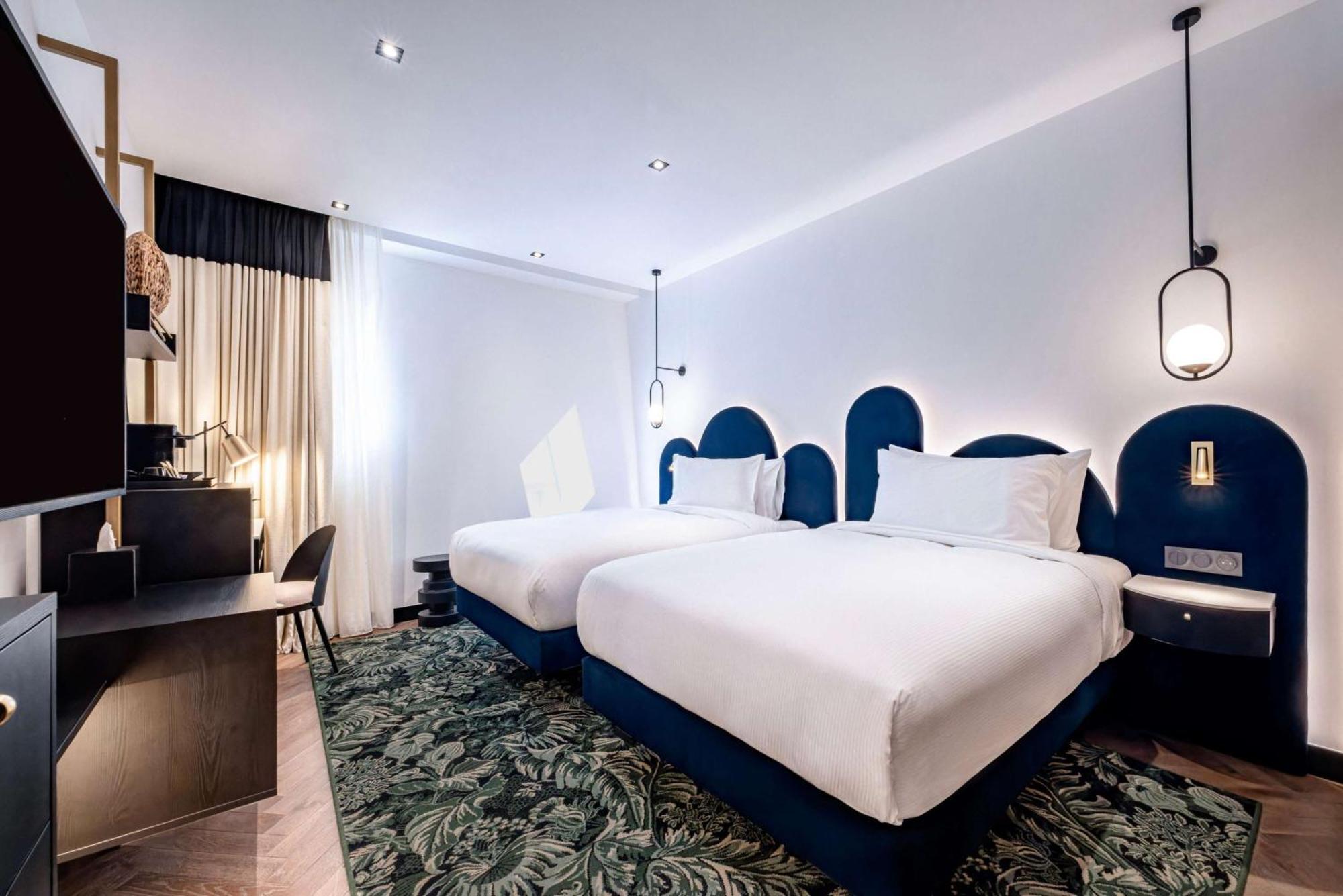 Twin Room City View