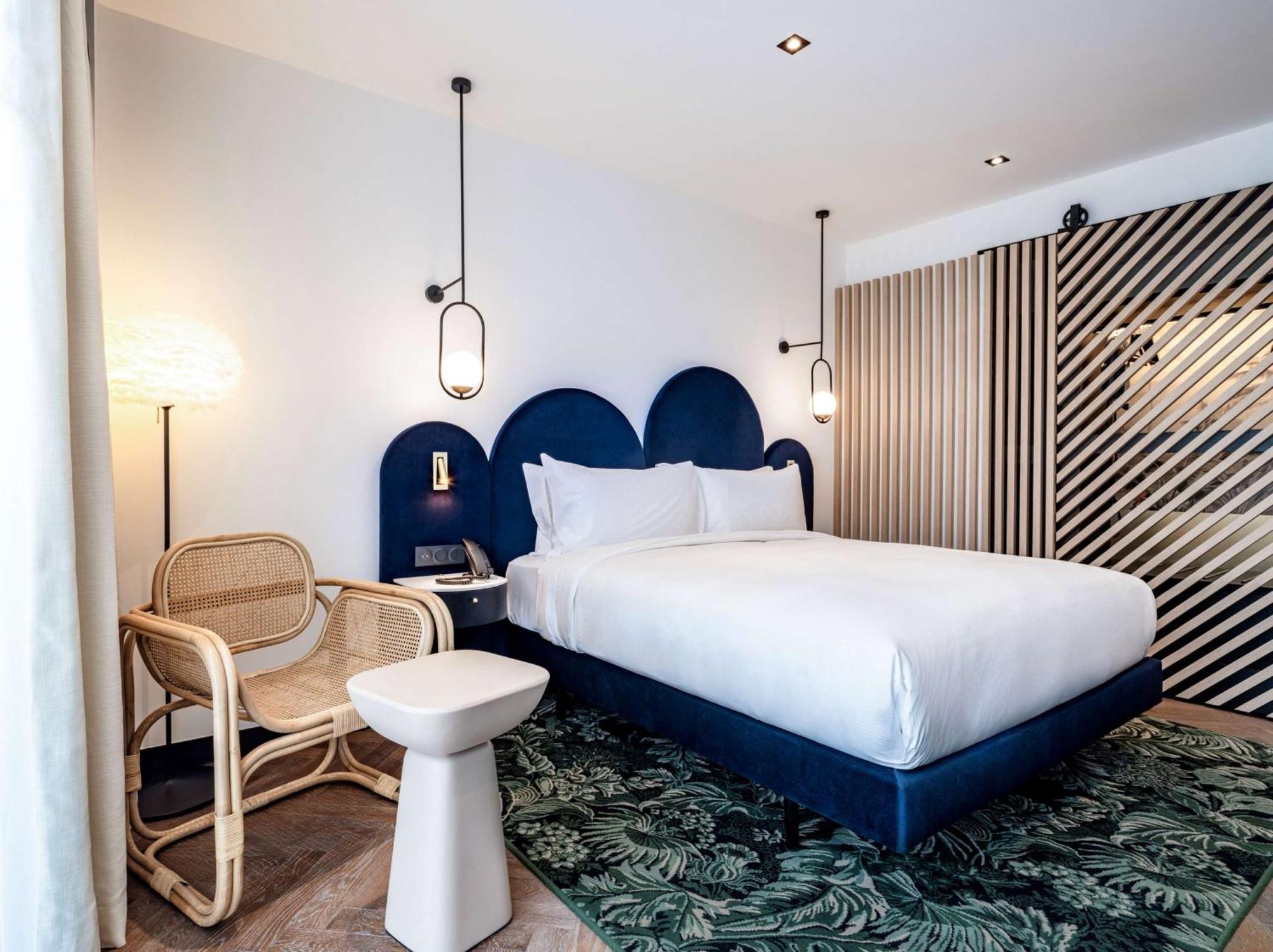 Queen Room City View