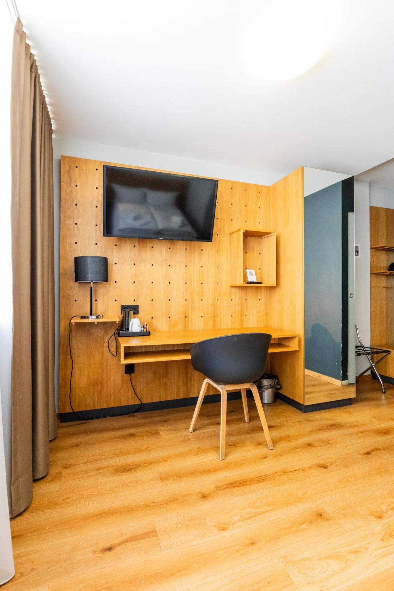 French Room