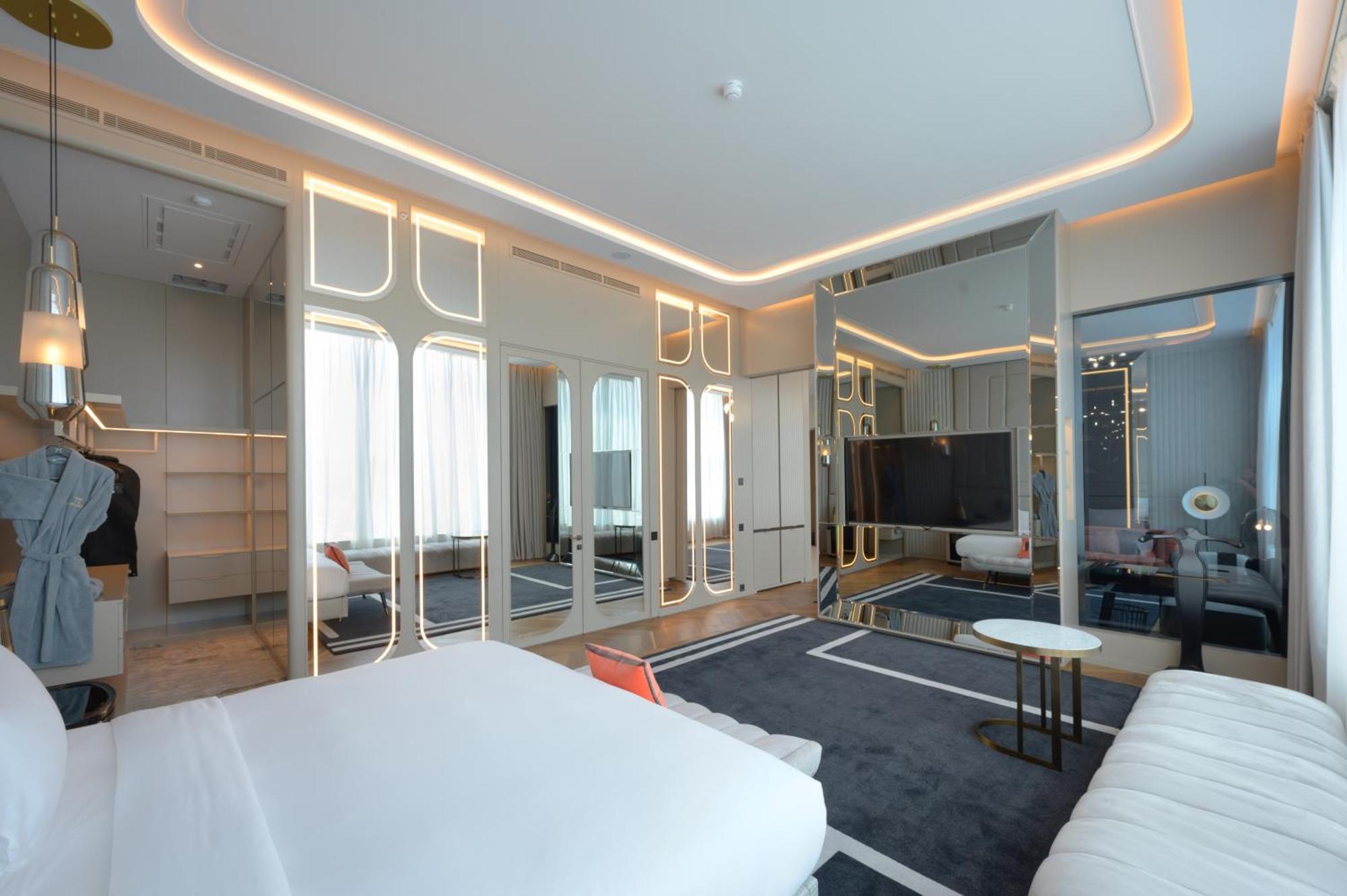 One-Bedroom Suite
