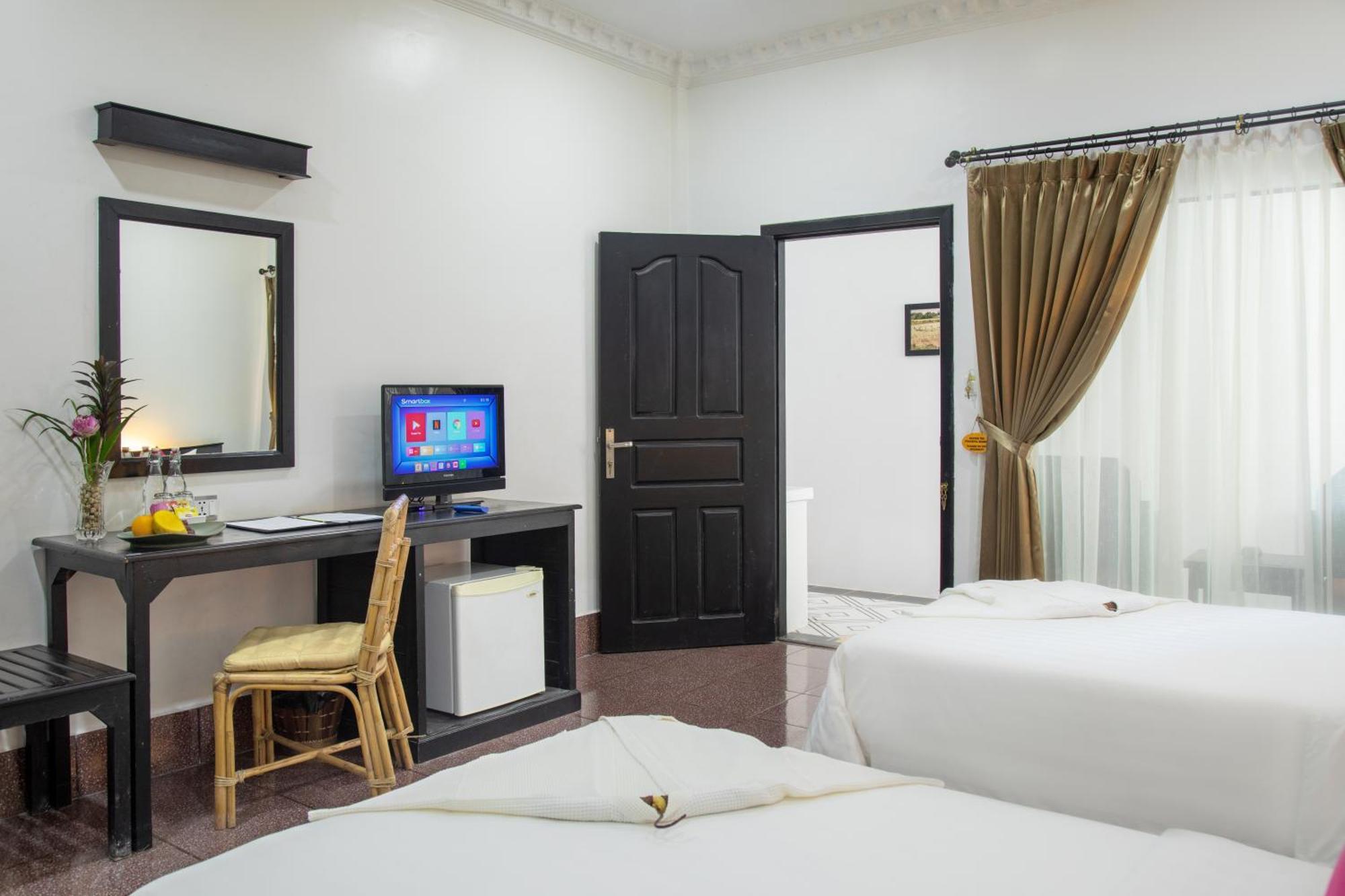 Deluxe Twin Room Balcony
