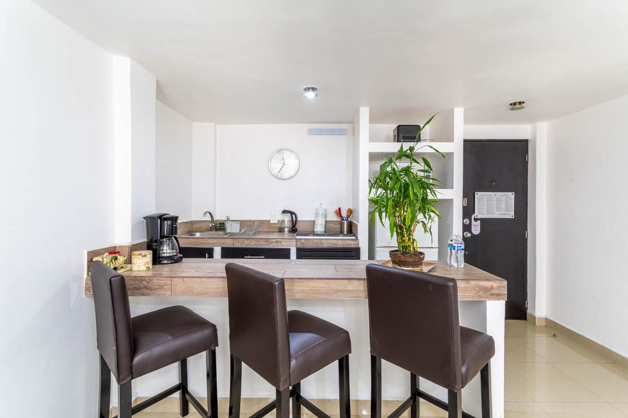 One-Bedroom Suite