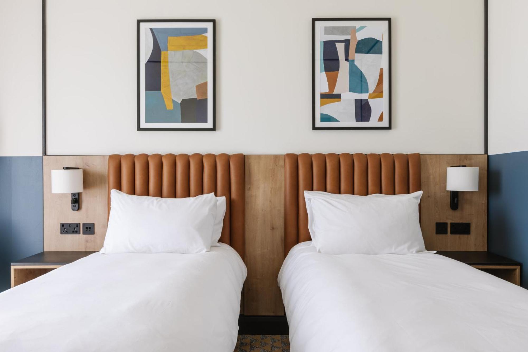 Premium Twin Room