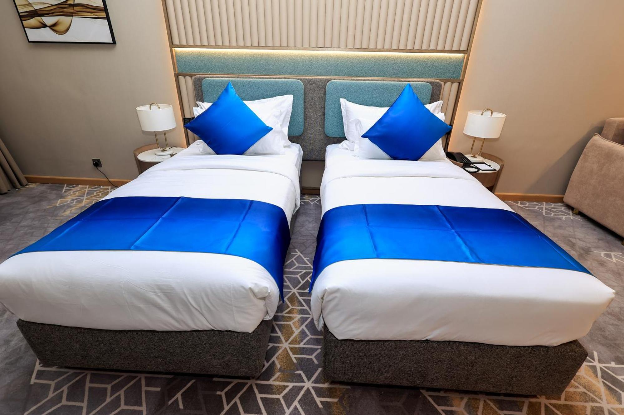 Premium Twin Room Non-Smoking