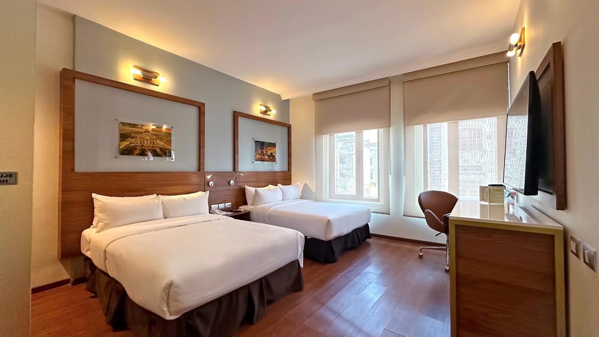 Standard Double Room Two Double Beds