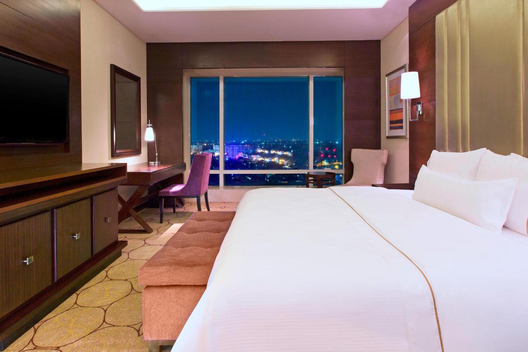 Presidential Suite Executive Lounge Access