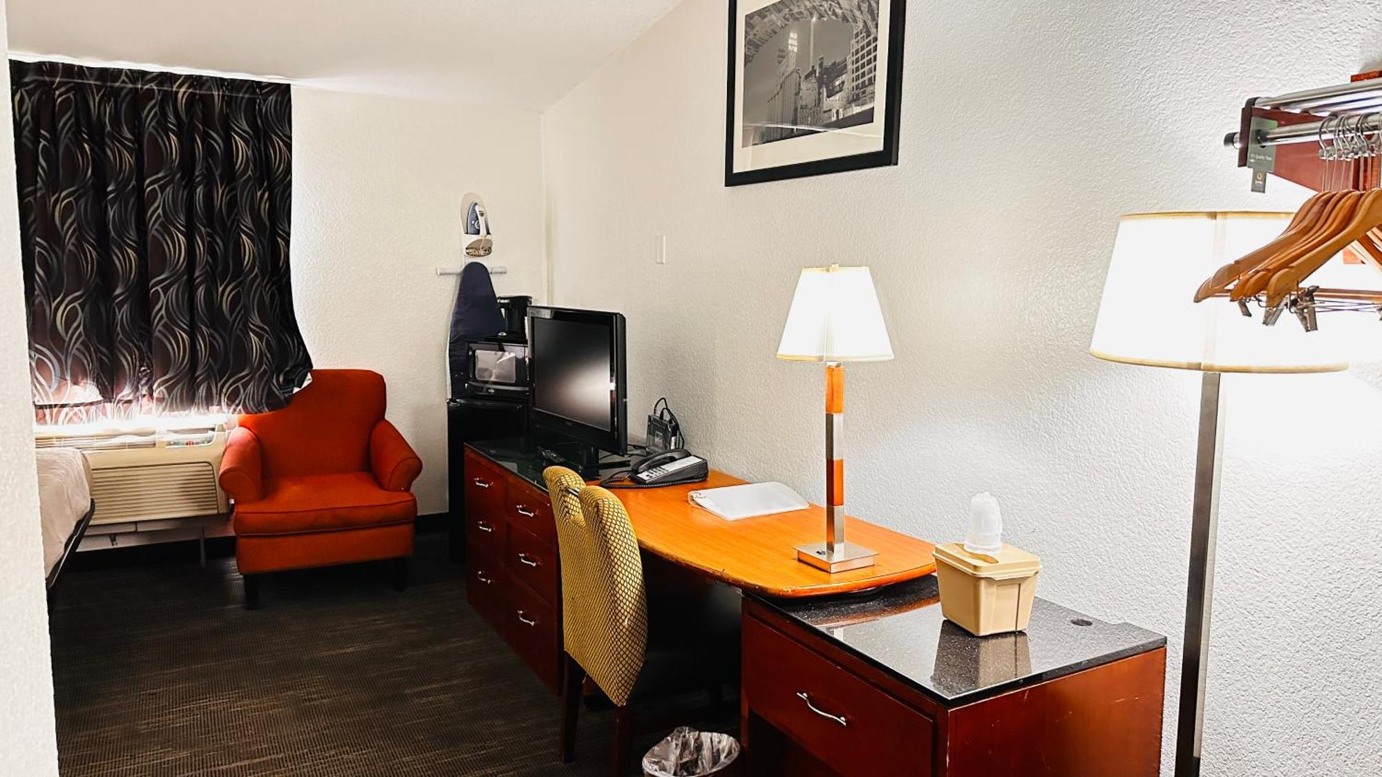 Standard Double Room Two Double Beds Non Smoking